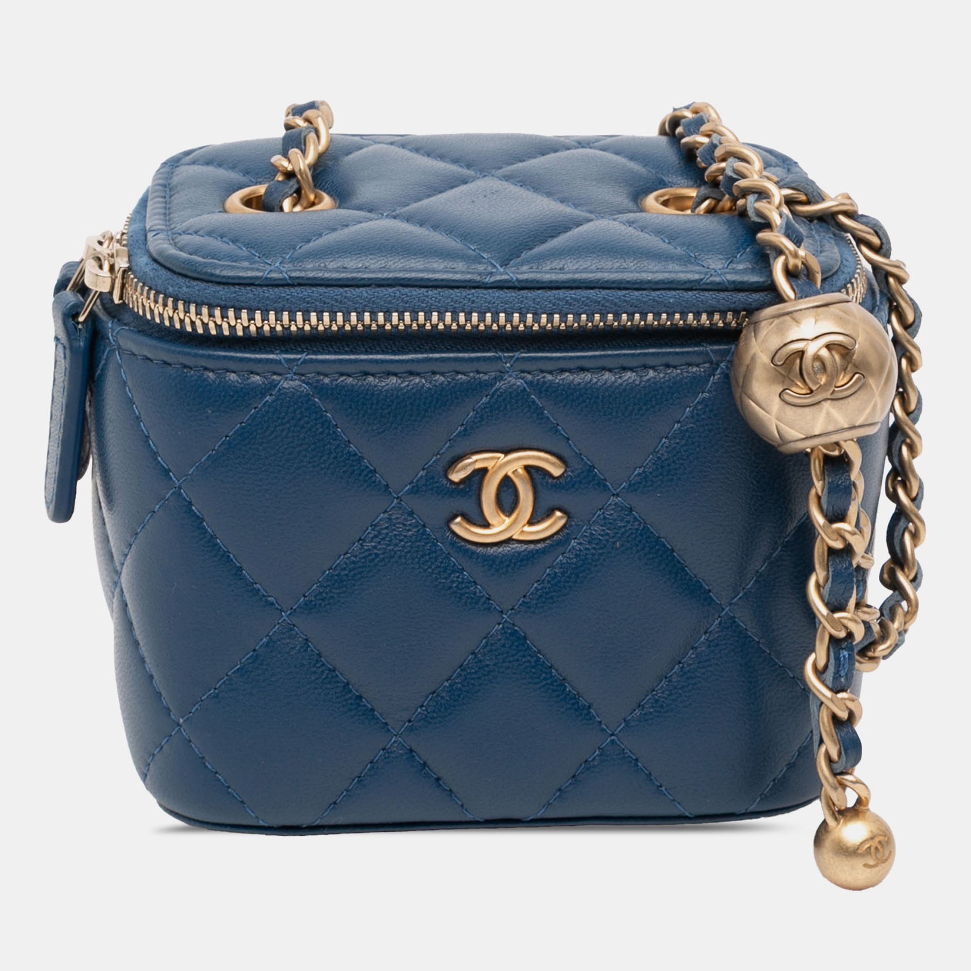 

Chanel Blue Mini Quilted Lambskin Pearl Crush Vanity Case With Chain