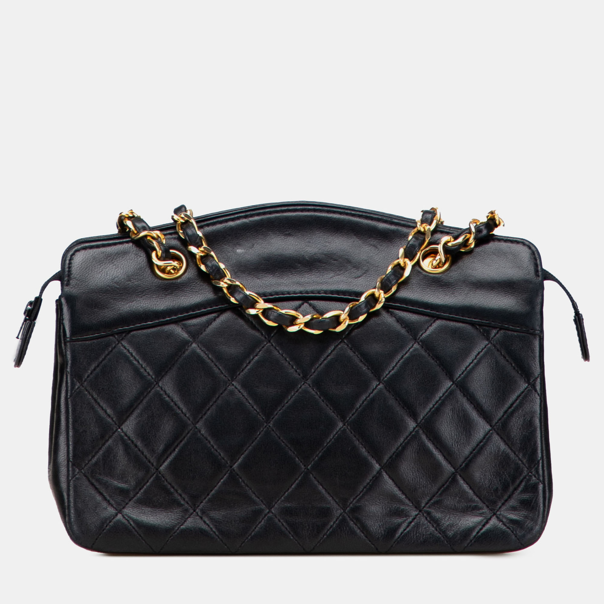 

Chanel Black Quilted Lambskin Chain Handbag