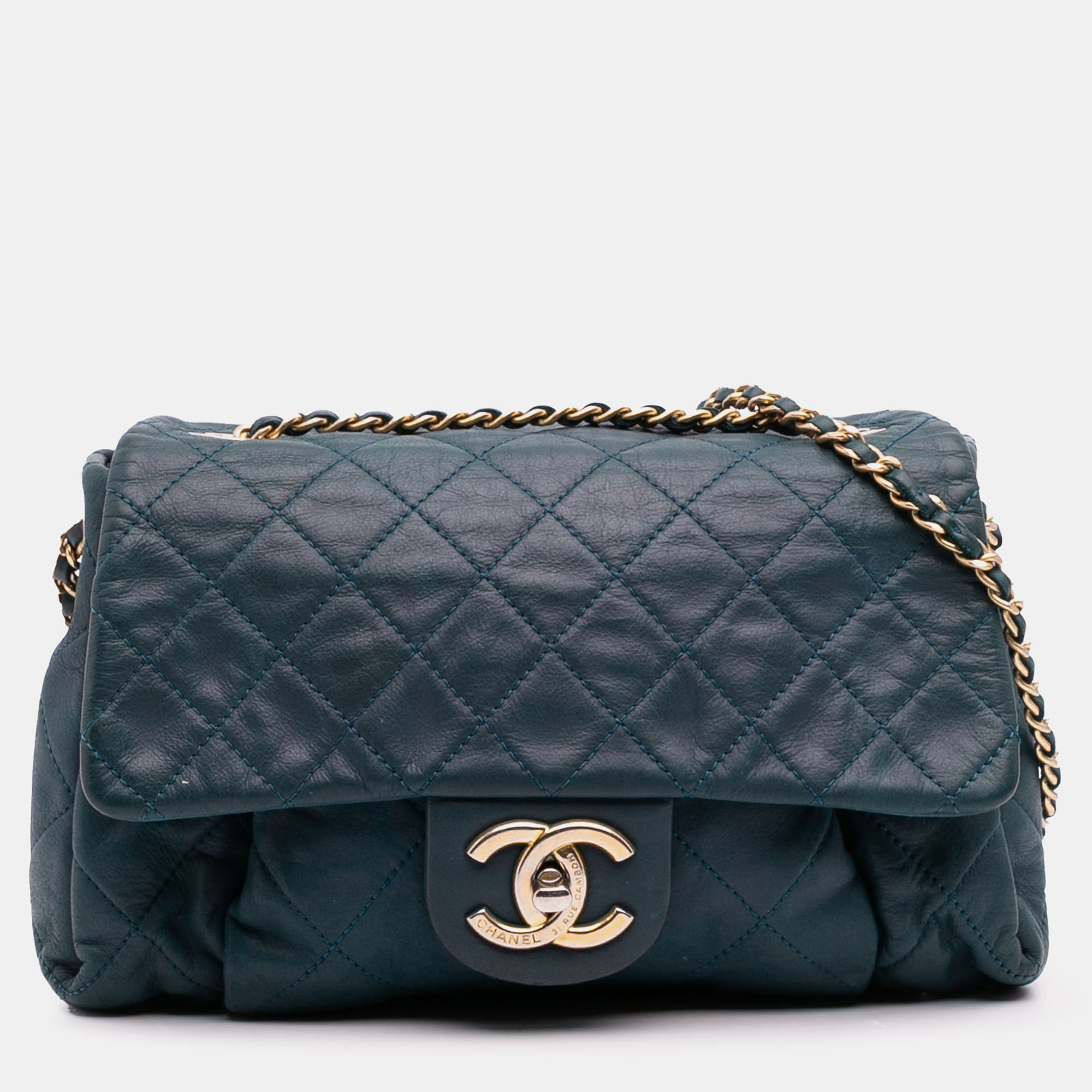 

Chanel Blue Small Iridescent Calfskin Chic Quilt Flap