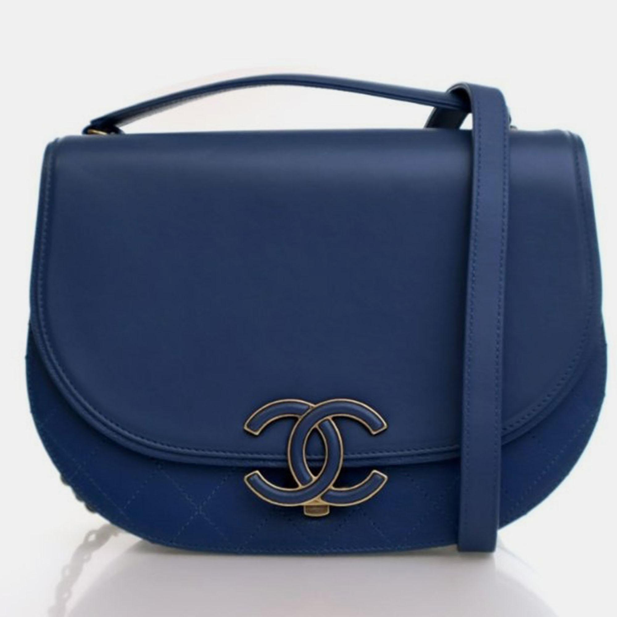 

Chanel Medium Shiny Calfskin Coco Curve Messenger Flap Bag, Blue