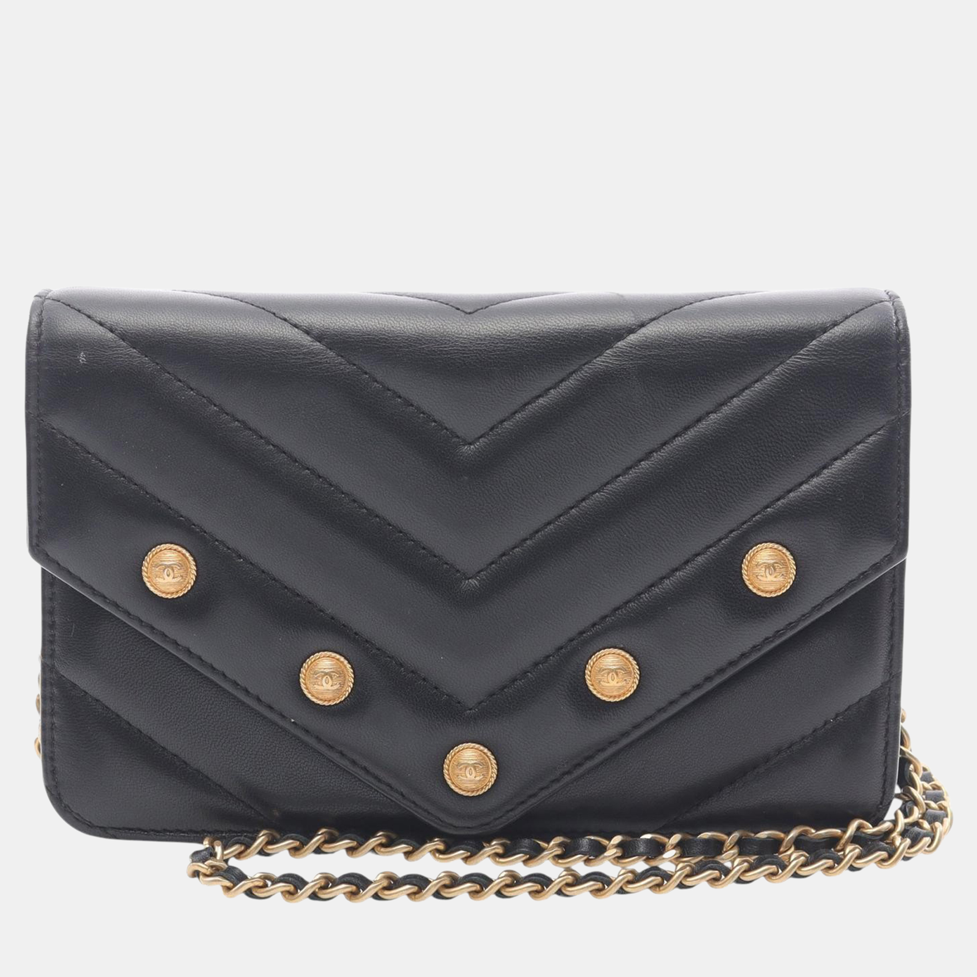 Pre-owned Chanel Black Chevron Lambskin Button Wallet On Chain