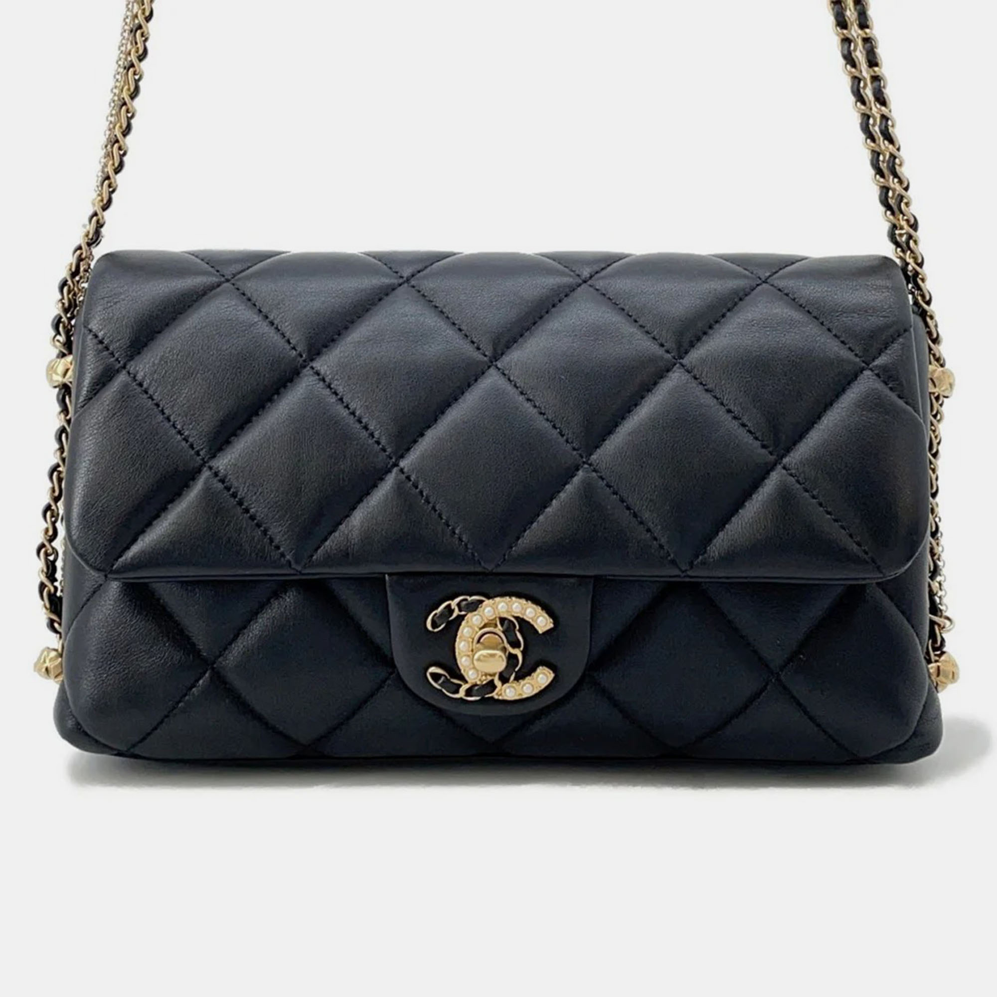 

Chanel Matelasse Chain shoulder Bag Black Lambskin Faux Pearl