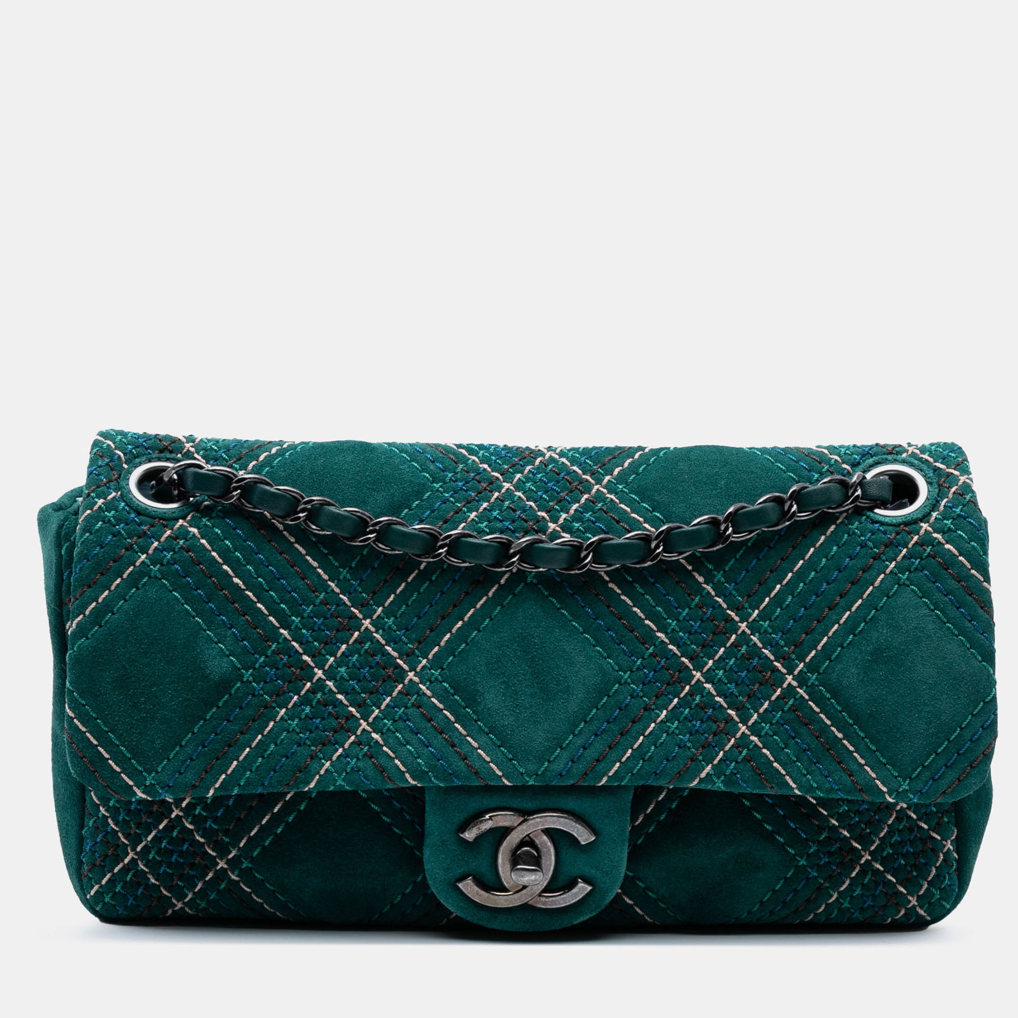 Pre-owned Chanel Green Paris Edinburgh Medium Stitched Suede Saltire Single Flap