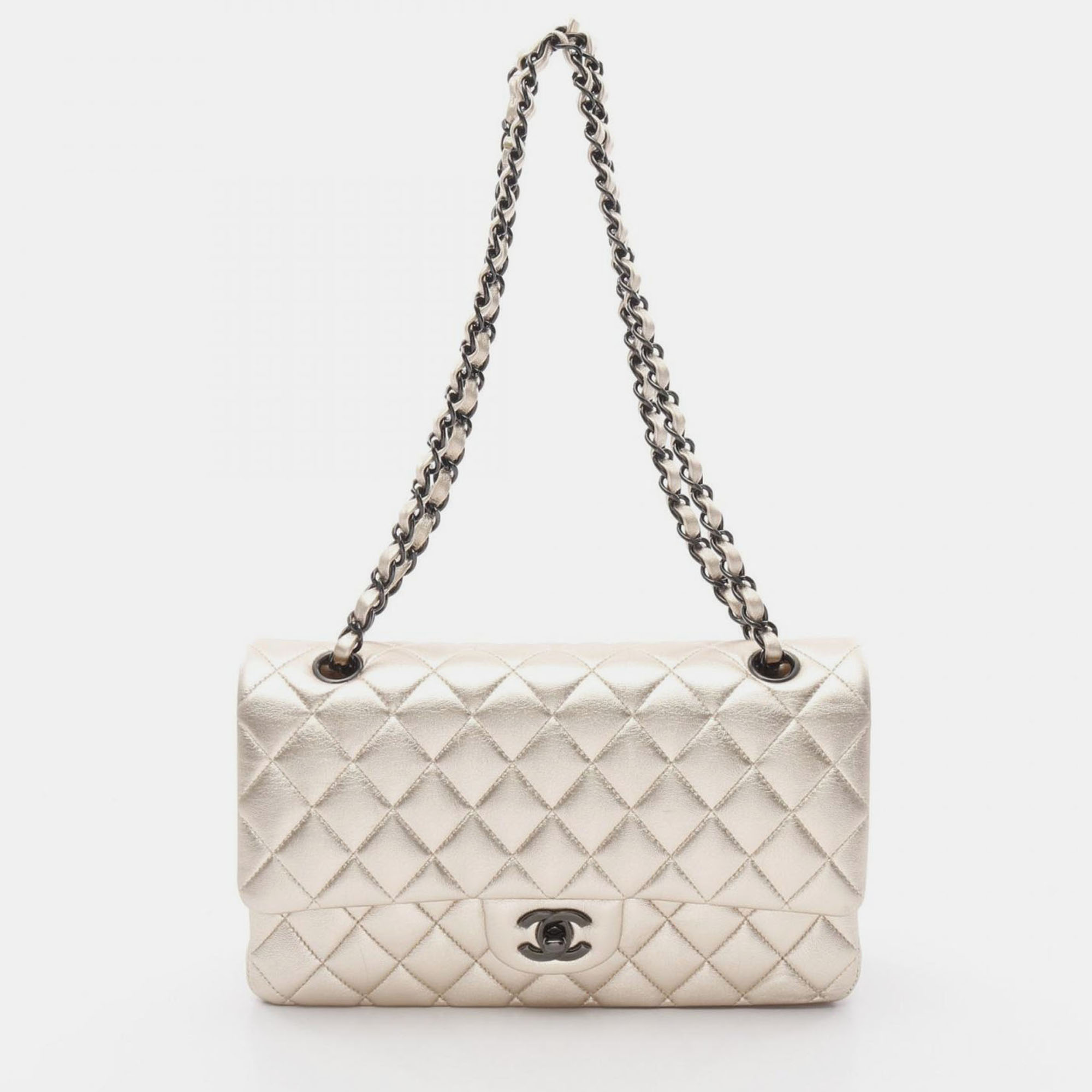 

Chanel Classic Double Flap Metallic Leather Shoulder Bag