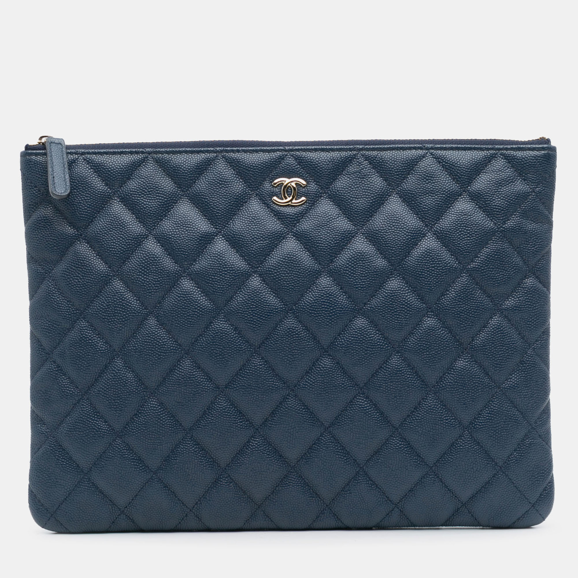 Pre-owned Chanel Navy Blue Medium Quilted Caviar O Case Clutch