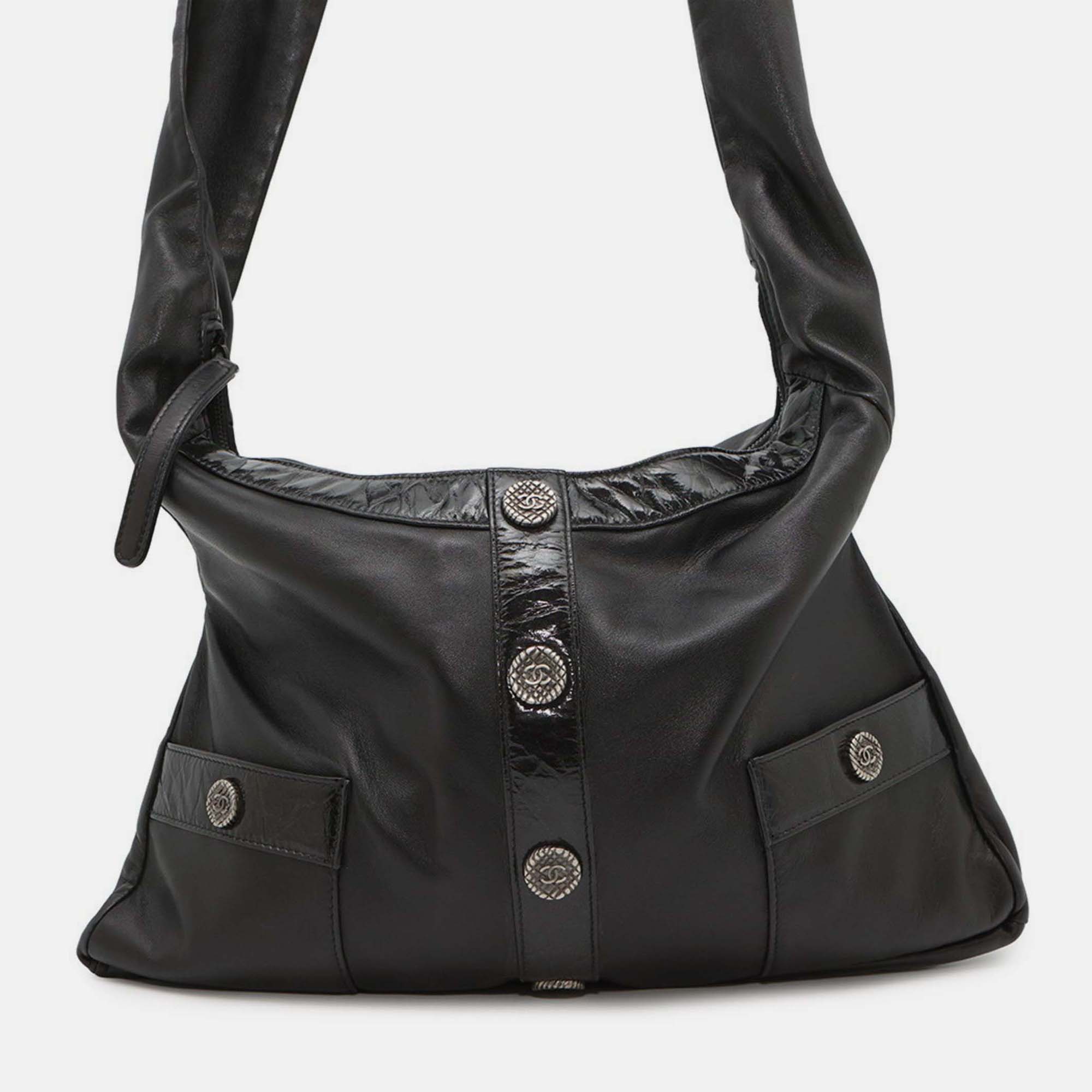 

Chanel Shoulder Bag Coco Mark Girl Lambskin Black