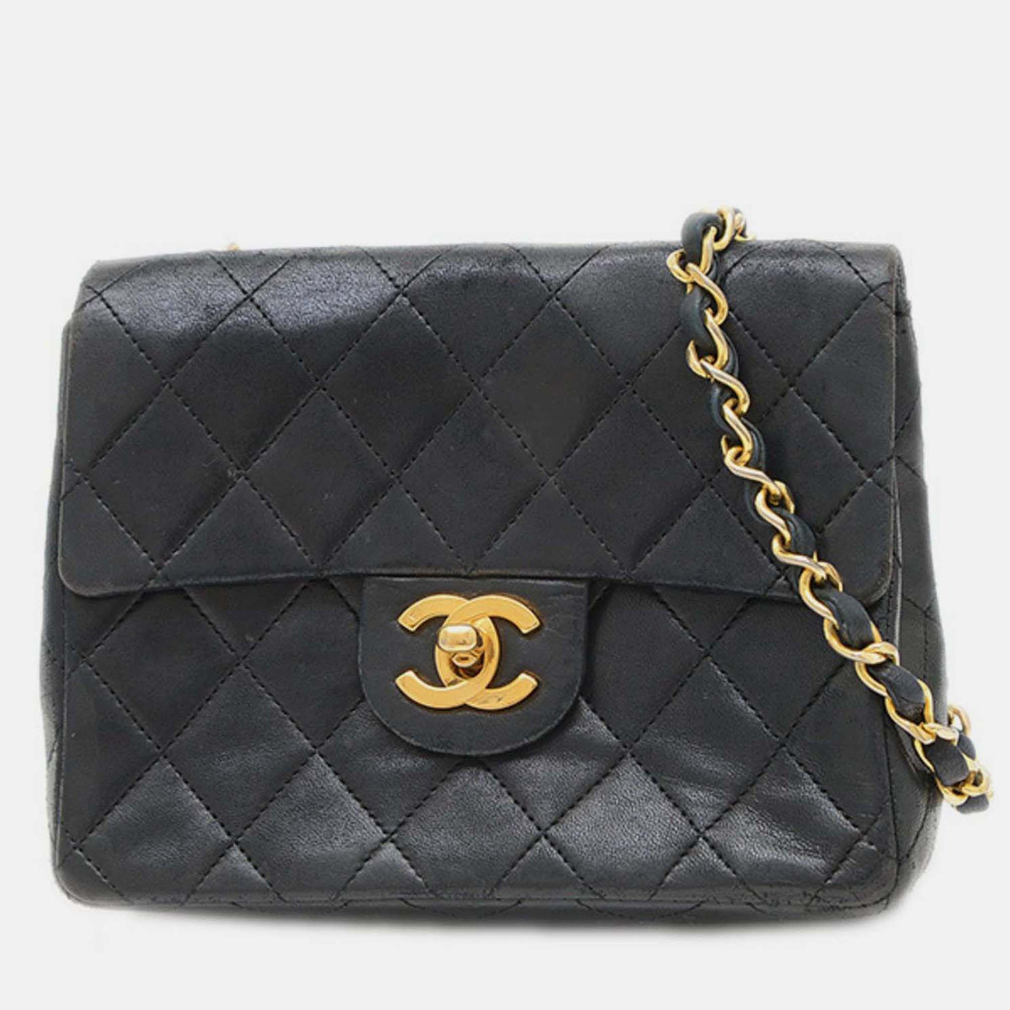 

Chanel Mini Matelasse 18 Chain Shoulder Bag Black Lambskin