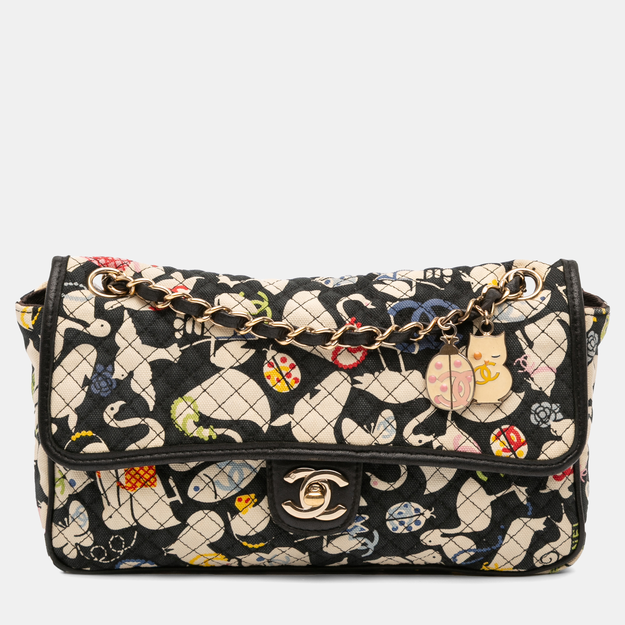 

Chanel Black Medium Printed Canvas Animals Single Flap