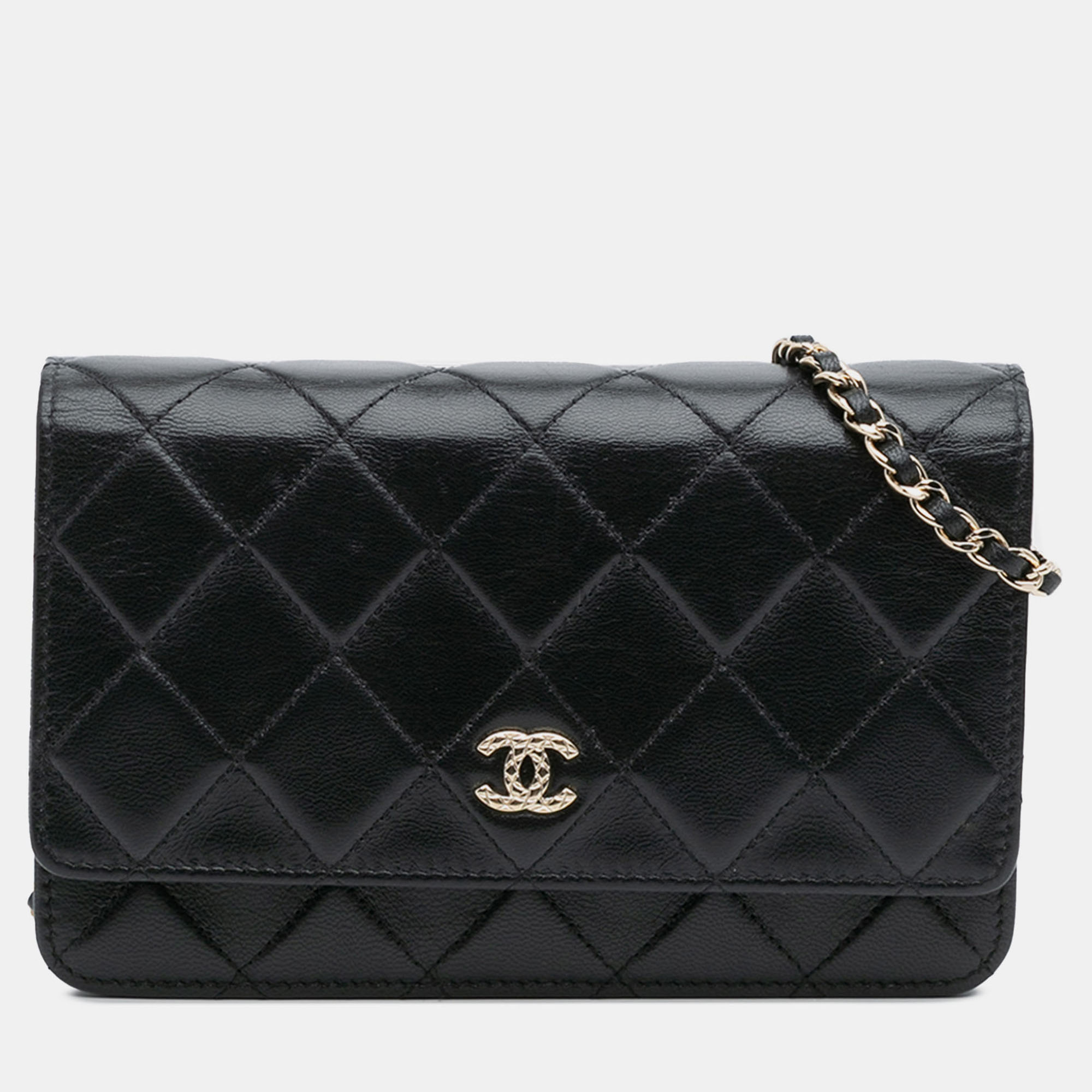 Pre-owned Chanel Black Cc Quilted Calfskin Wallet On Chain