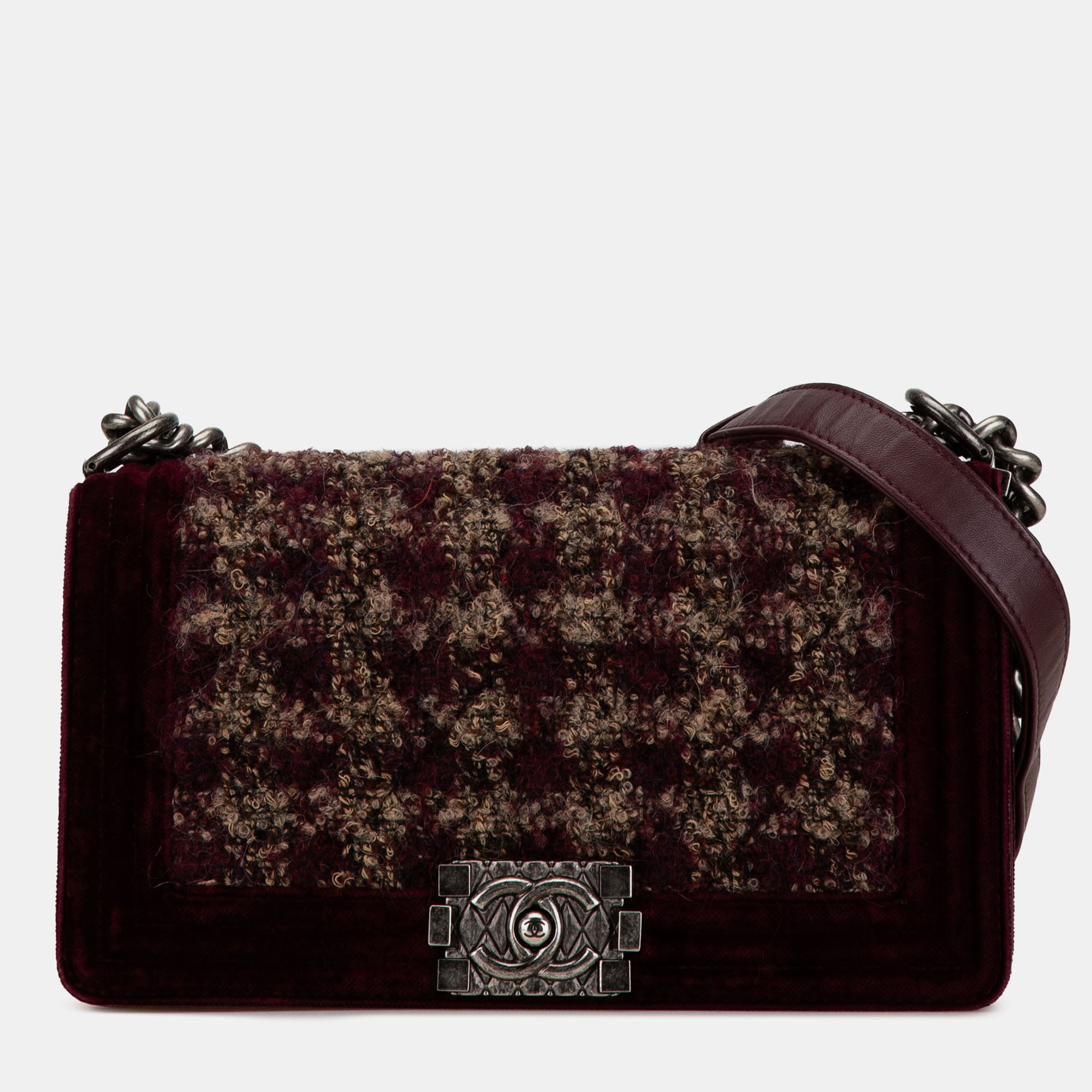 

Chanel Red Old Medium Velvet and Tweed Boy Flap