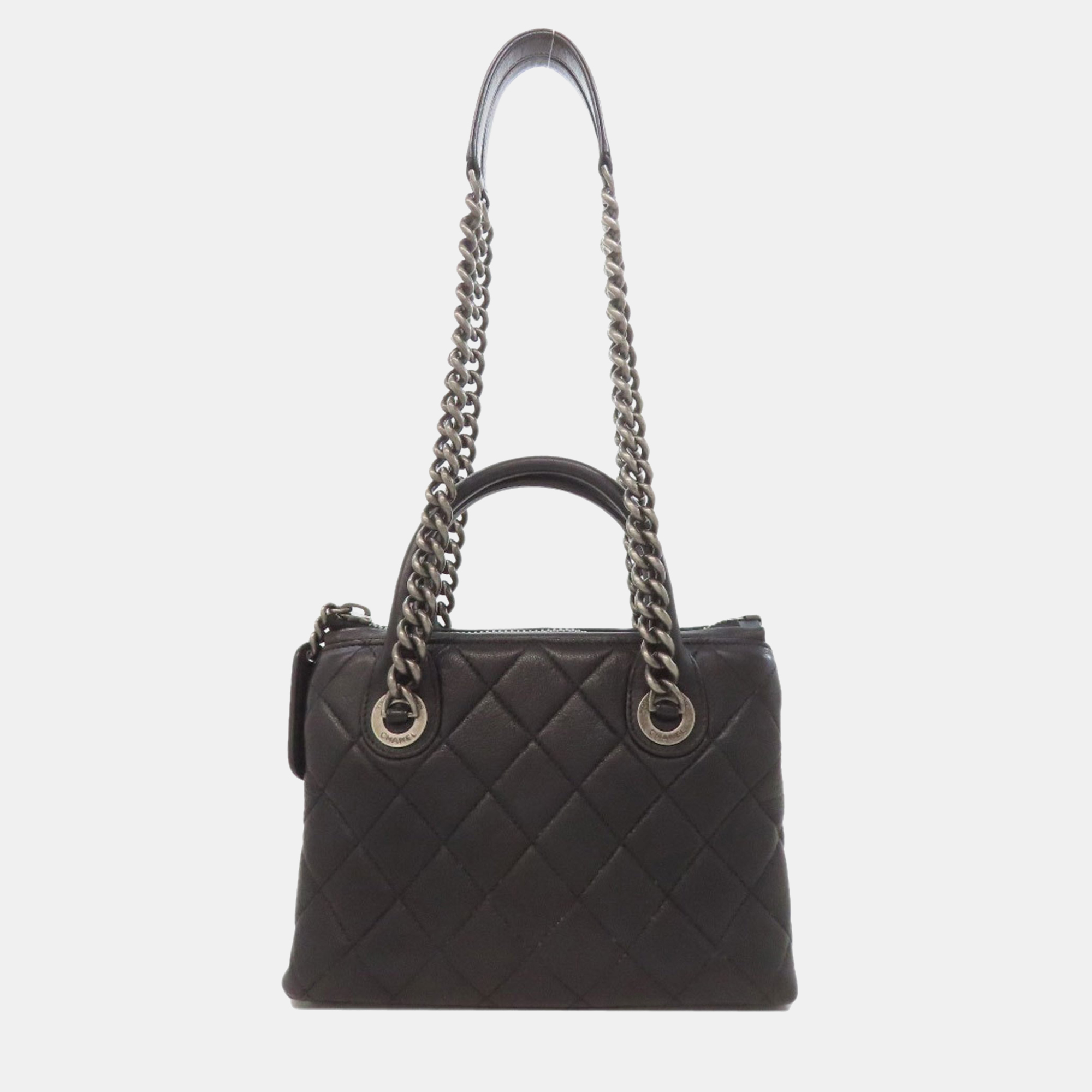 

Chanel Matelasse Handbag In Calfskin, Black