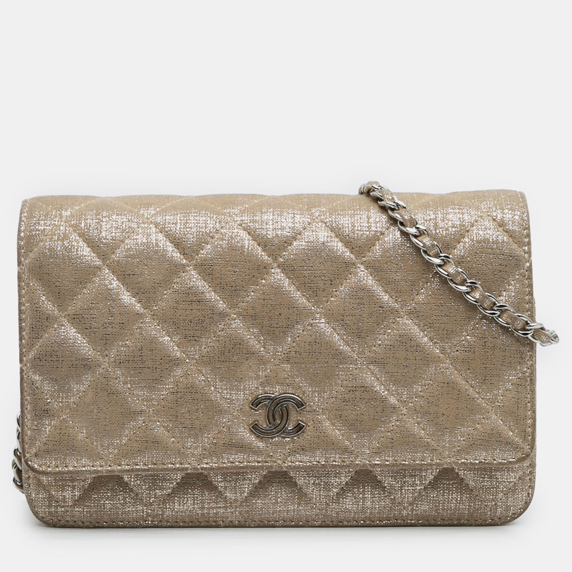 Pre-owned Chanel Gold Cc Quilted Iridescent Calfskin Wallet On Chain