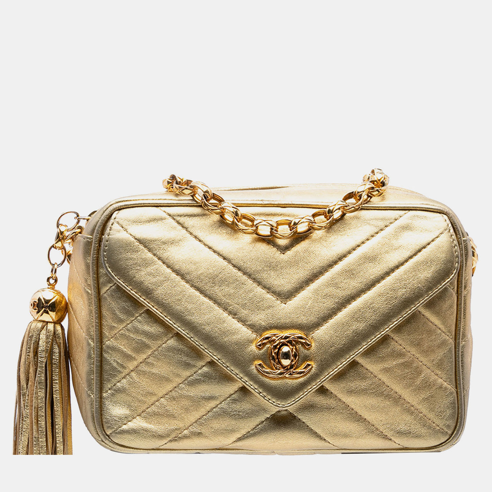 

Chanel Gold Chevron Metallic Lambskin Tassel Chain Camera Bag