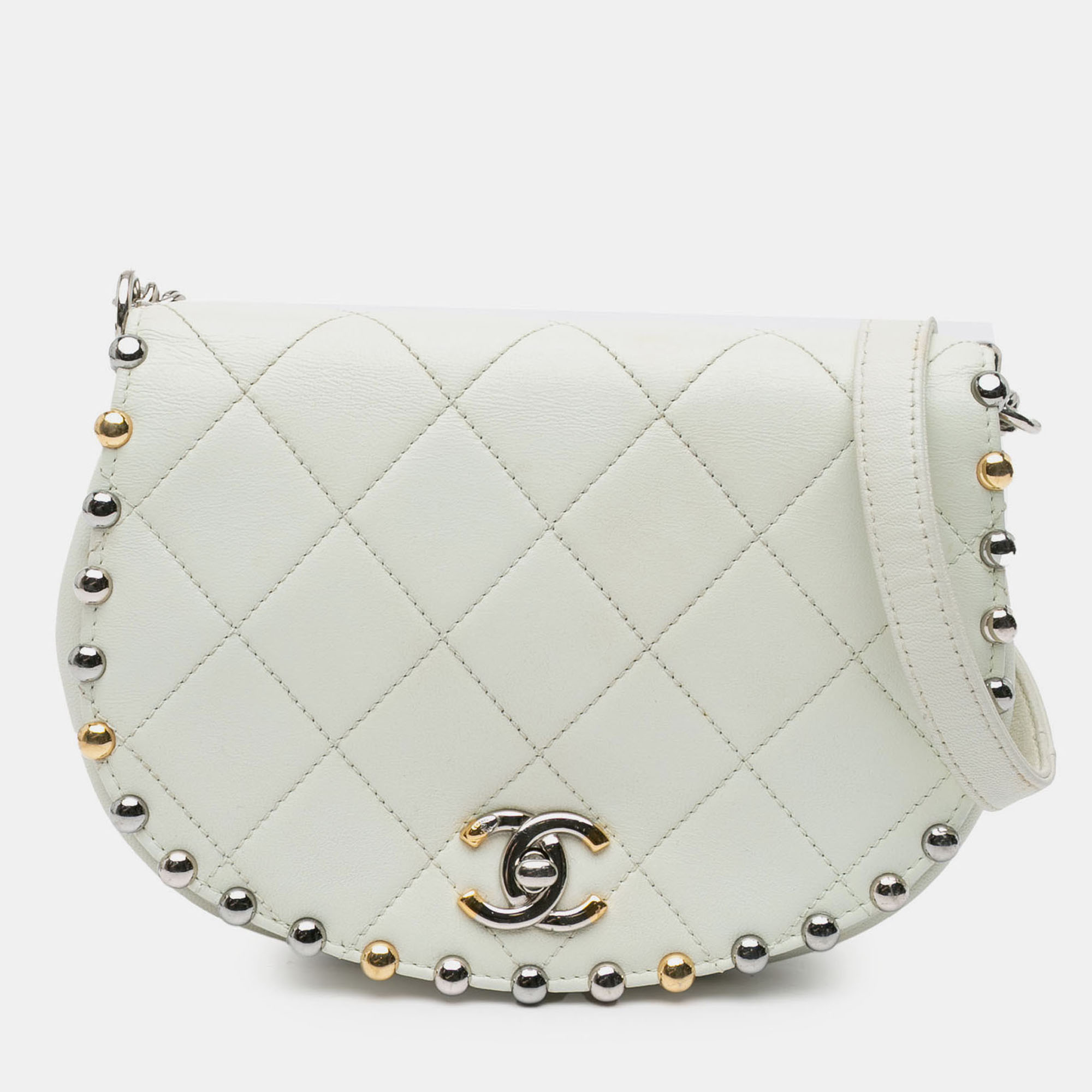 

Chanel White Small Quilted Lambskin Studded Bubble Flap