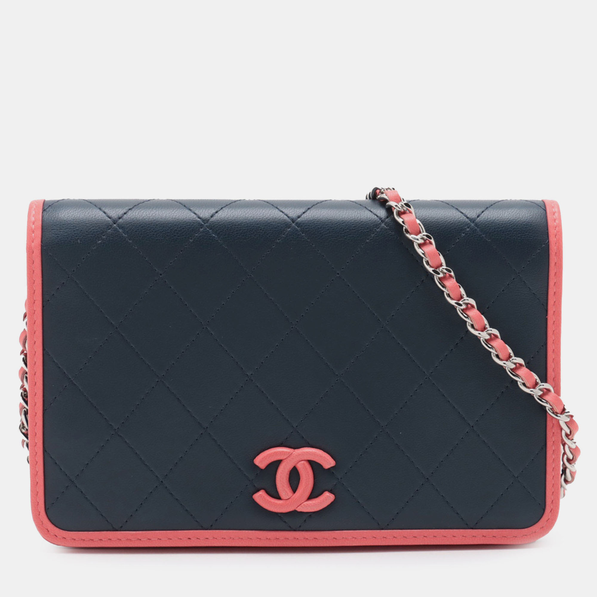 

Chanel Blue Quilted Lambskin Color Pop Wallet on Chain, Navy blue
