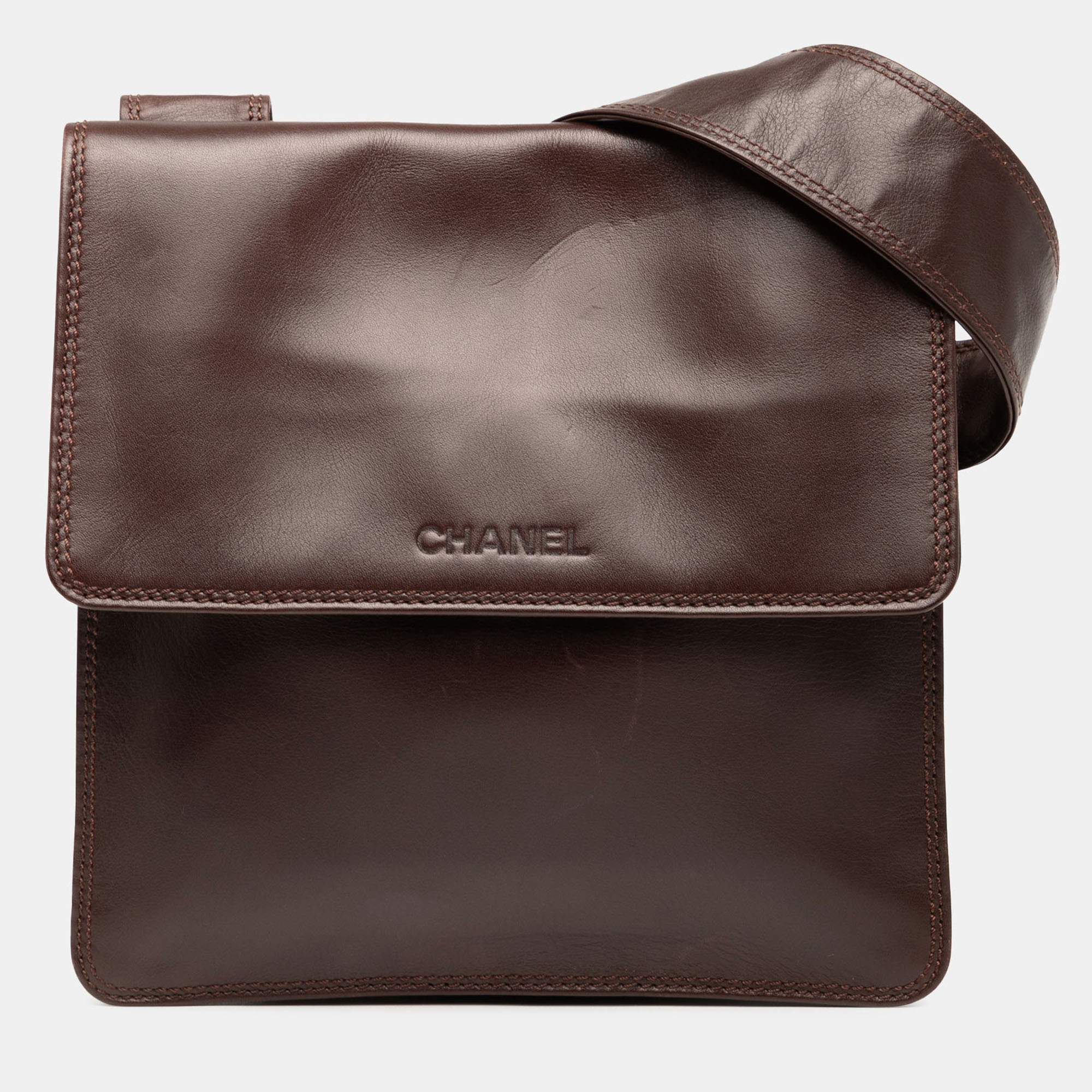 

Chanel Burgundy Lambskin Leather Crossbody