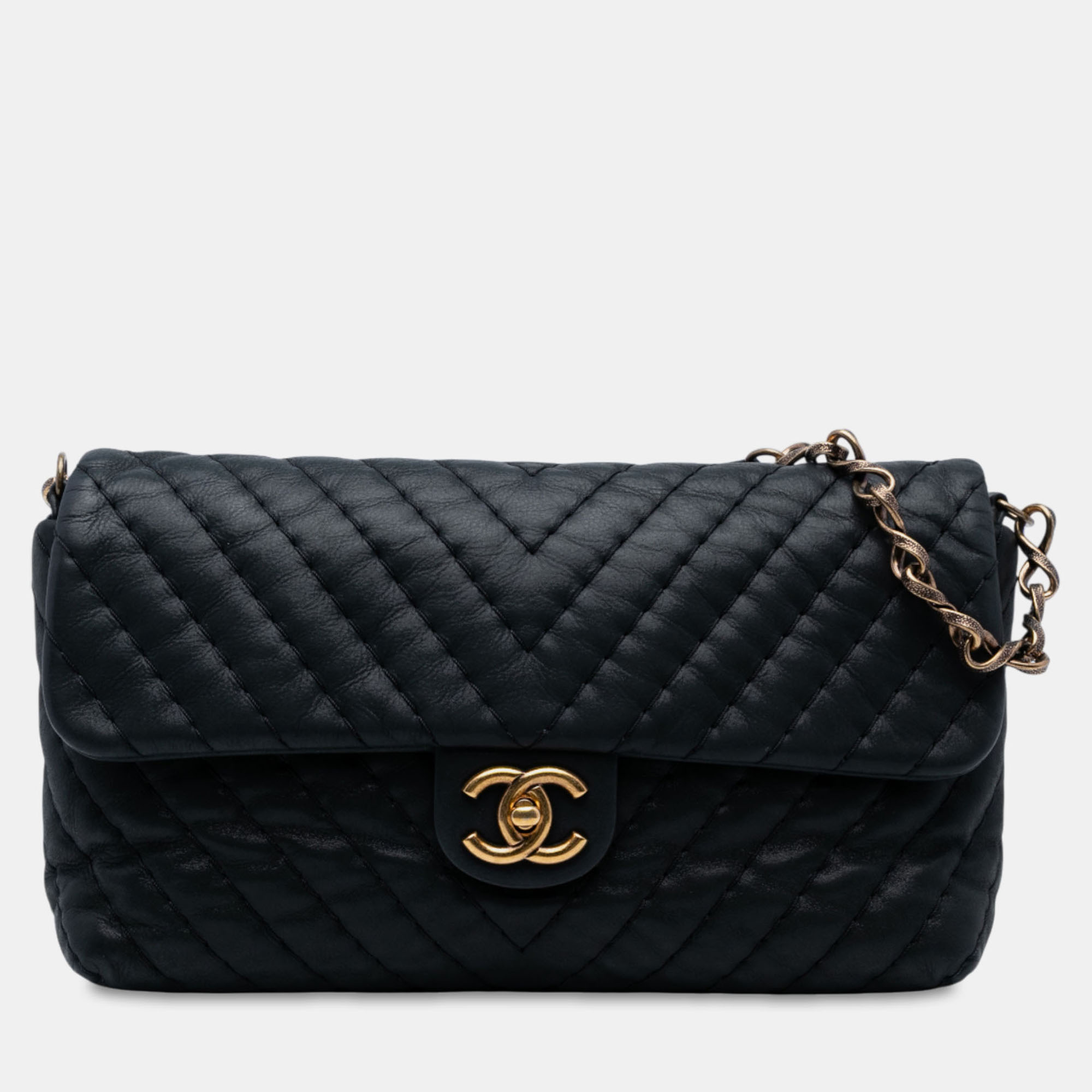 

Chanel Black Large Chevron Iridescent Calfskin Surpique Flap