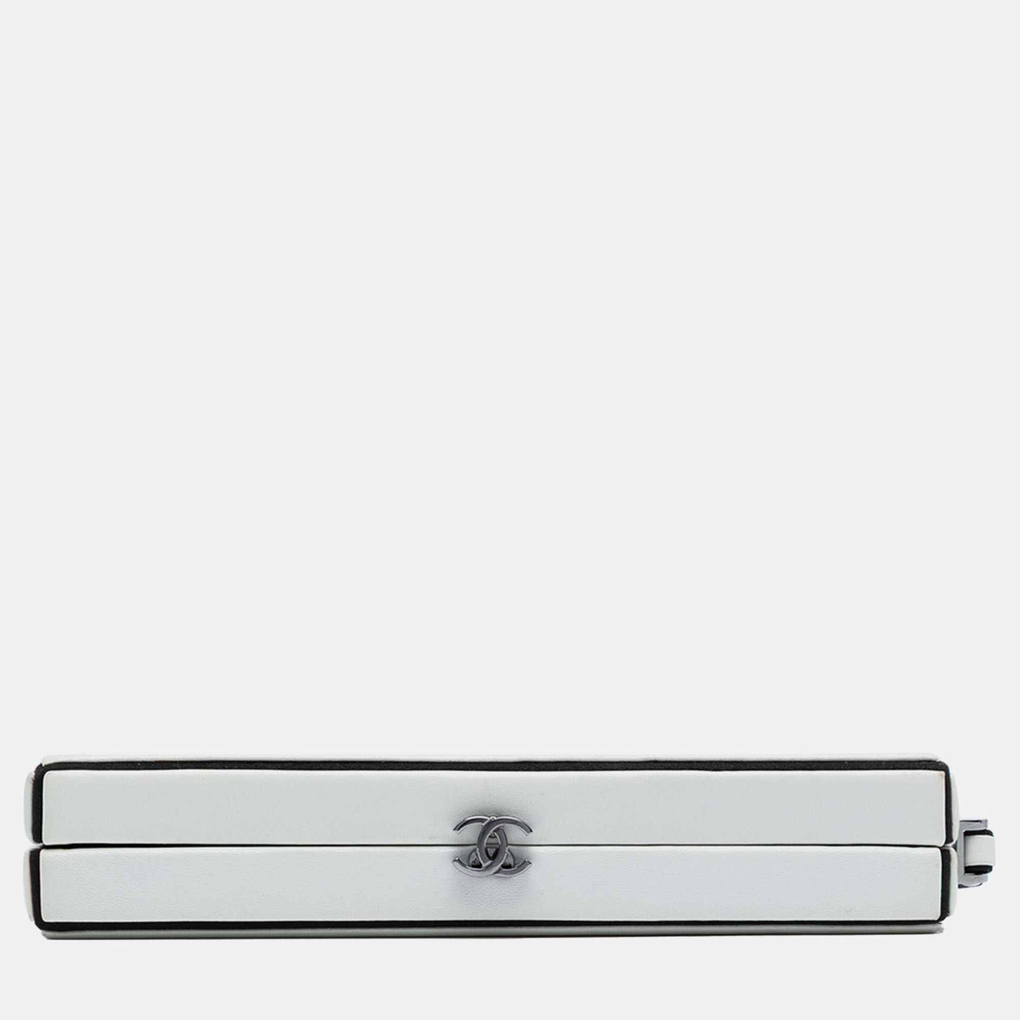 

Chanel White CC Lambskin Box Clutch