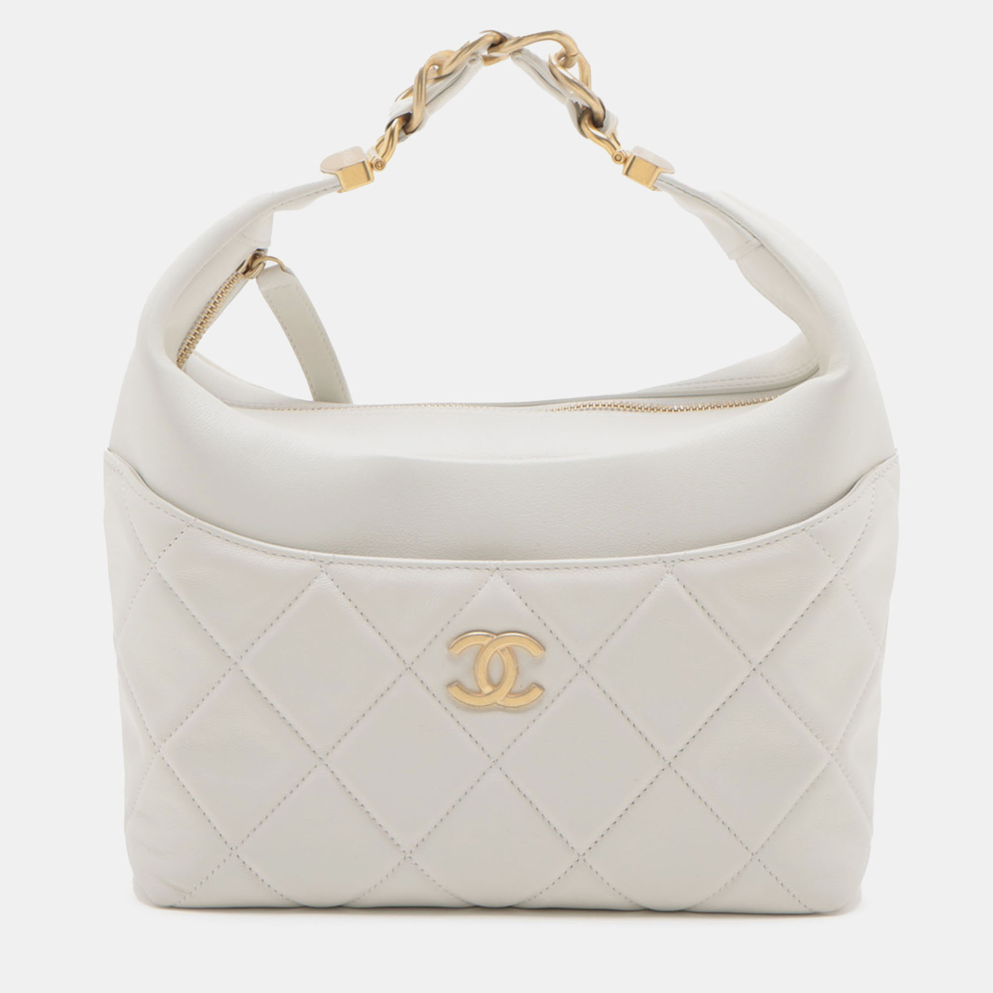 

Chanel White Quilted Calfskin Close To Me Hobo