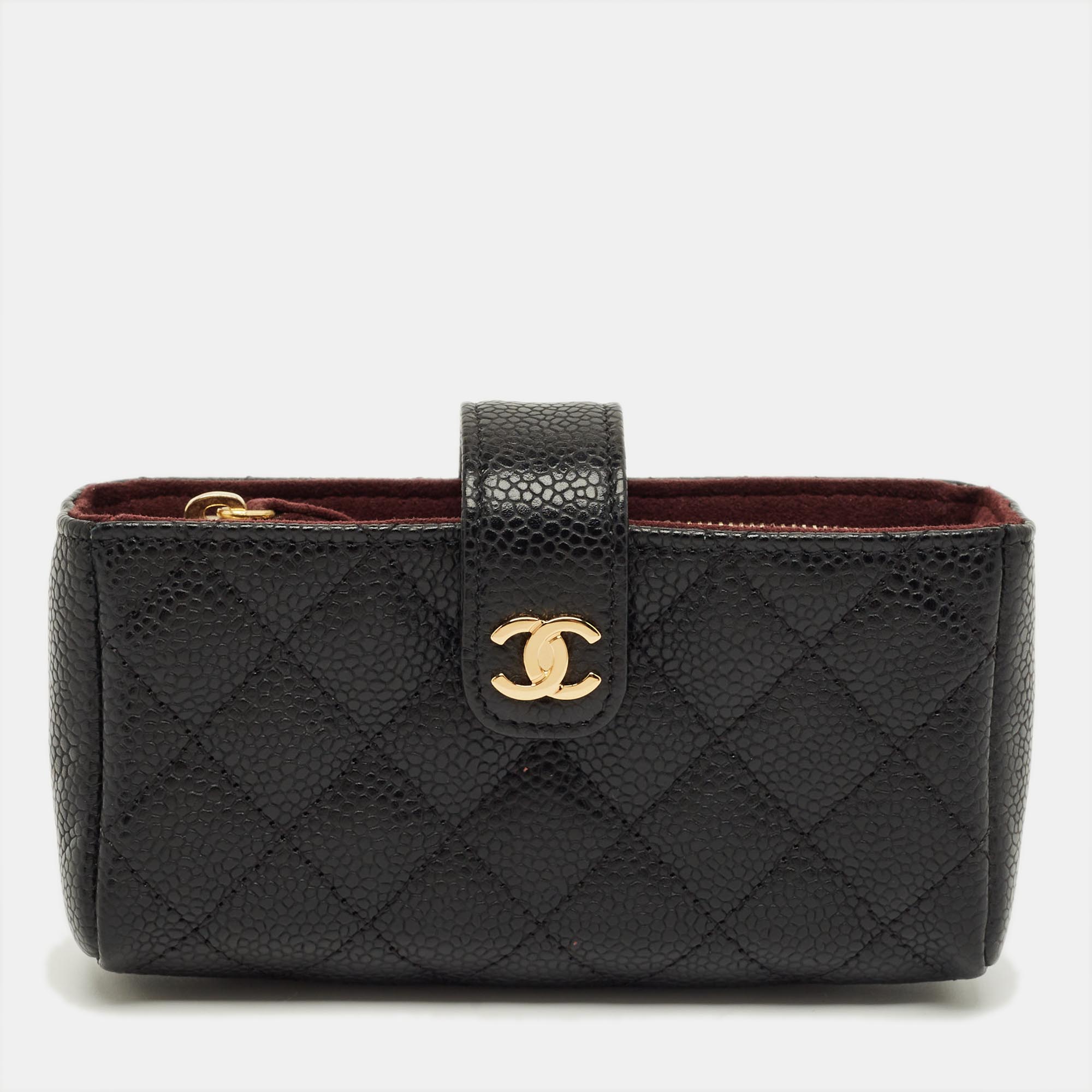 Pre-owned Chanel Black Quilted Caviar Leather Cc Phone Holder Pouch