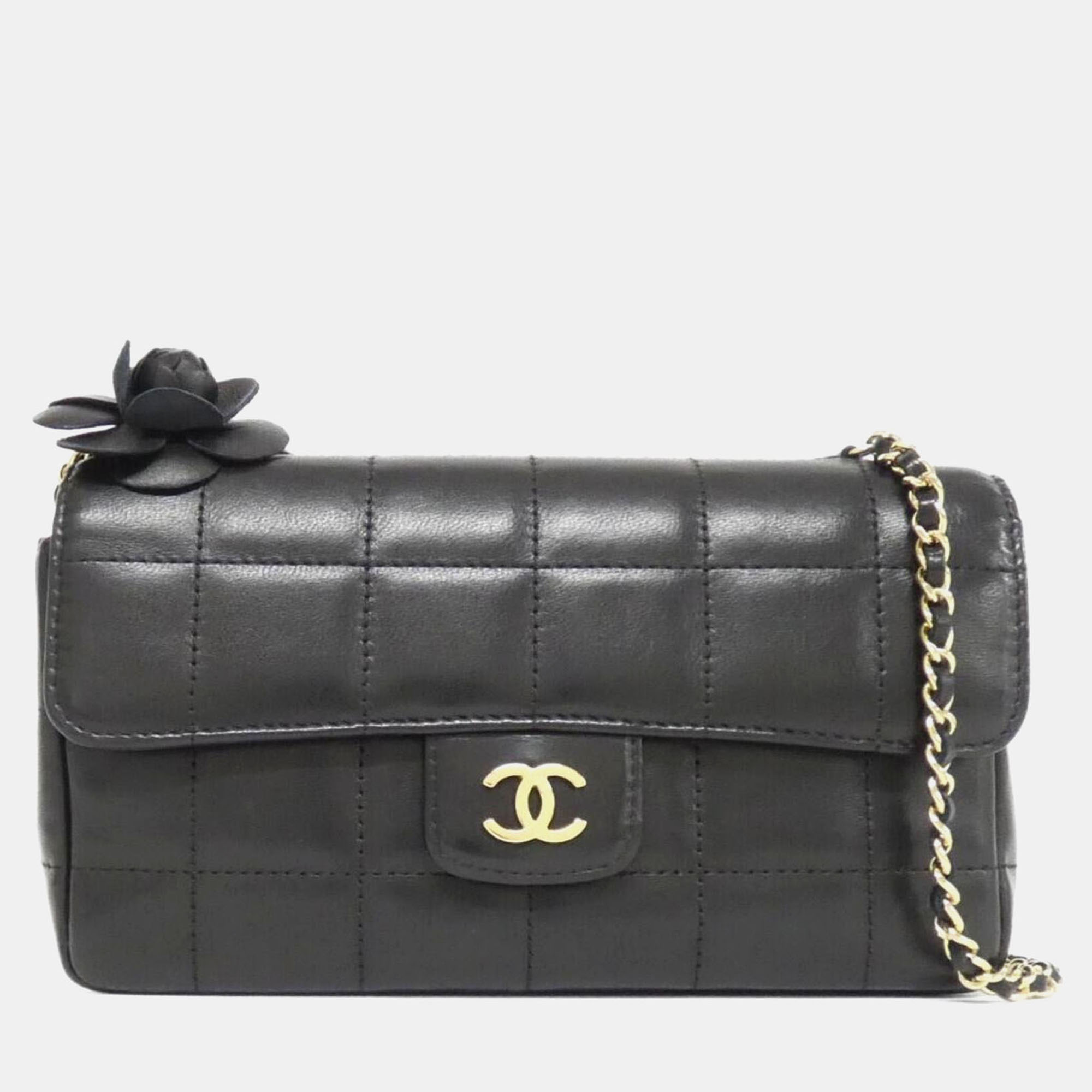

Chanel Black Lambskin Leather Shoulder Bag