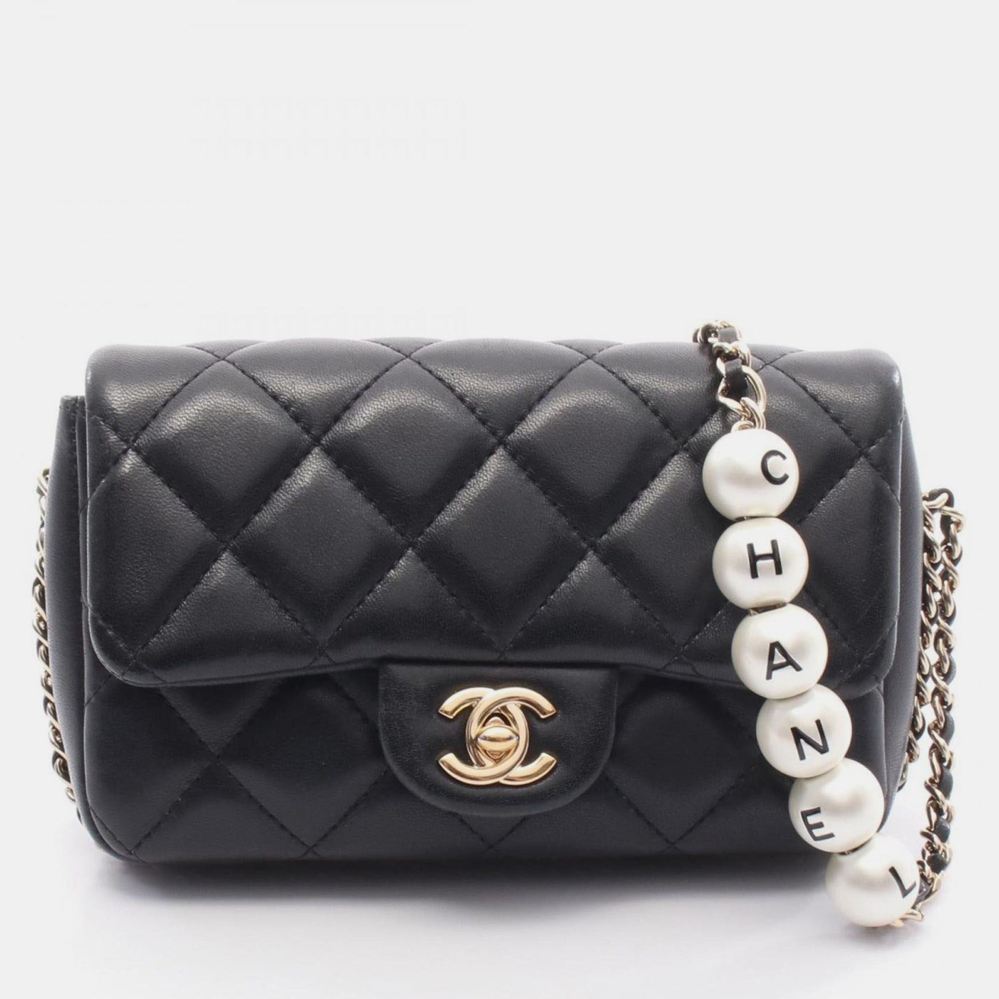 

Chanel Matelasse Small Flap Shoulder Bag In Lambskin Leather Black