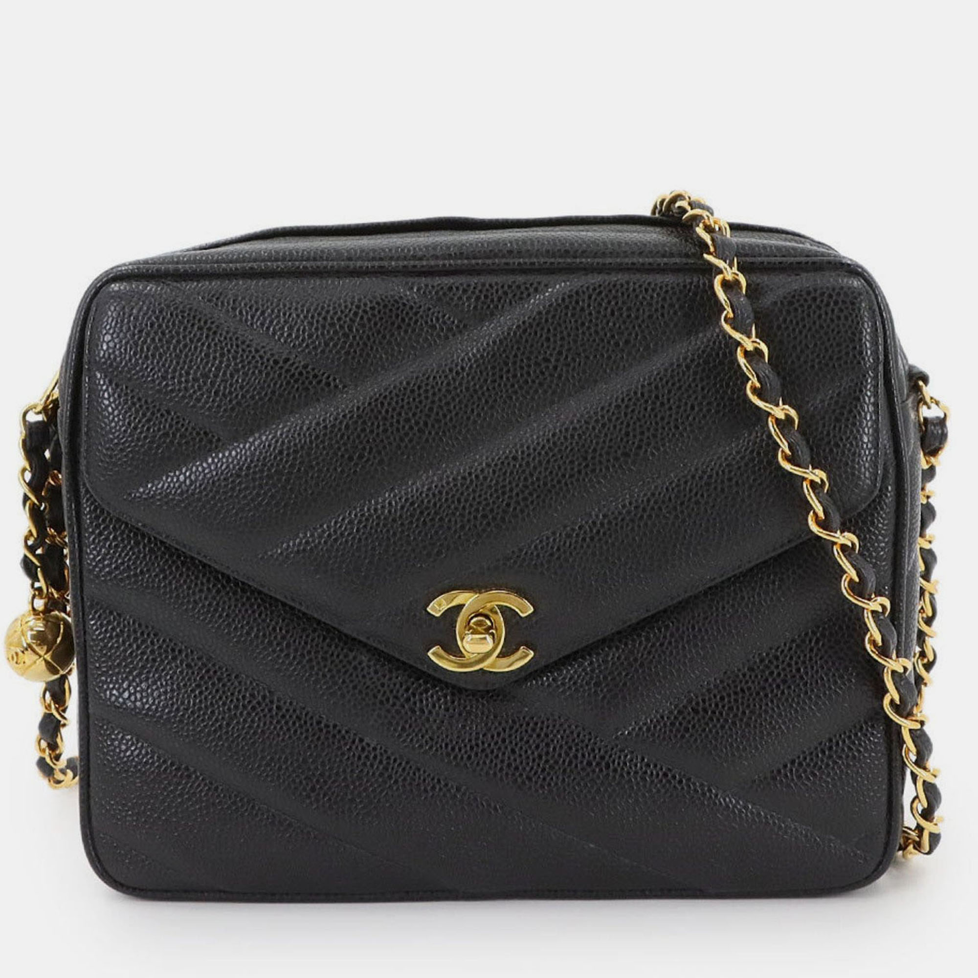 

Chanel Chain Shoulder Bag In Caviar Leather With Black