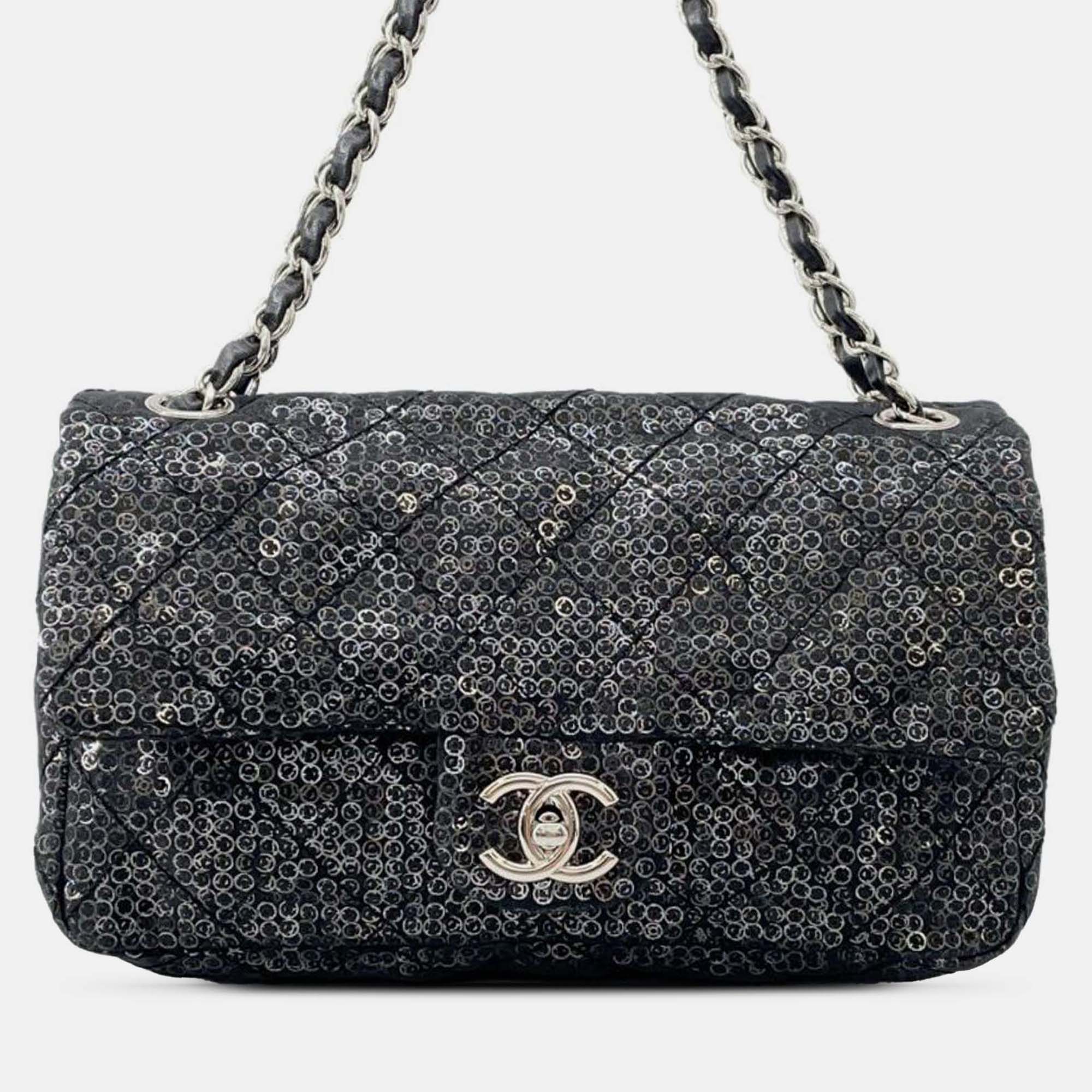 

Chanel Black Medium Hidden Sequins Mesh Single Flap