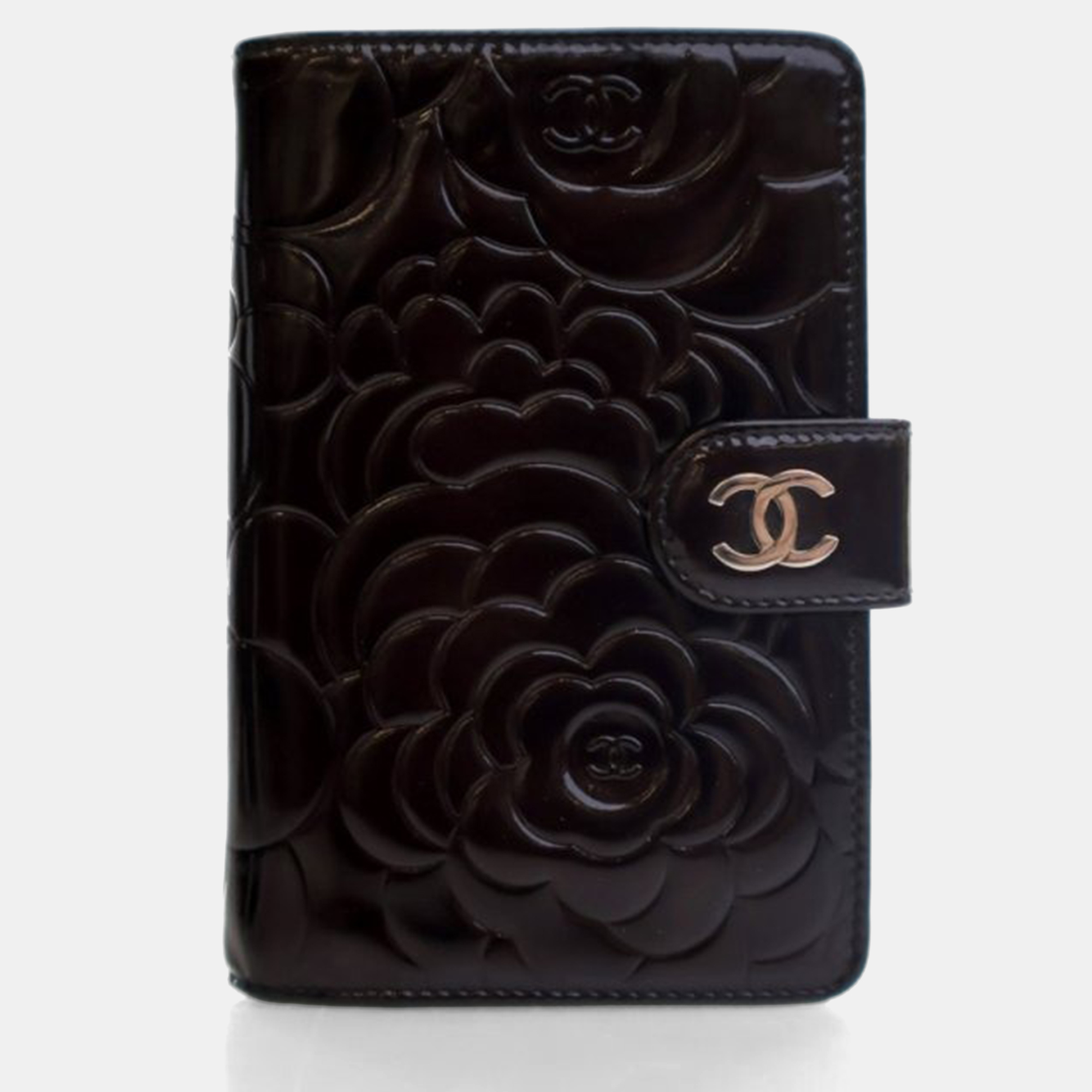 

Chanel Patent Camellia Folding Wallet, Black