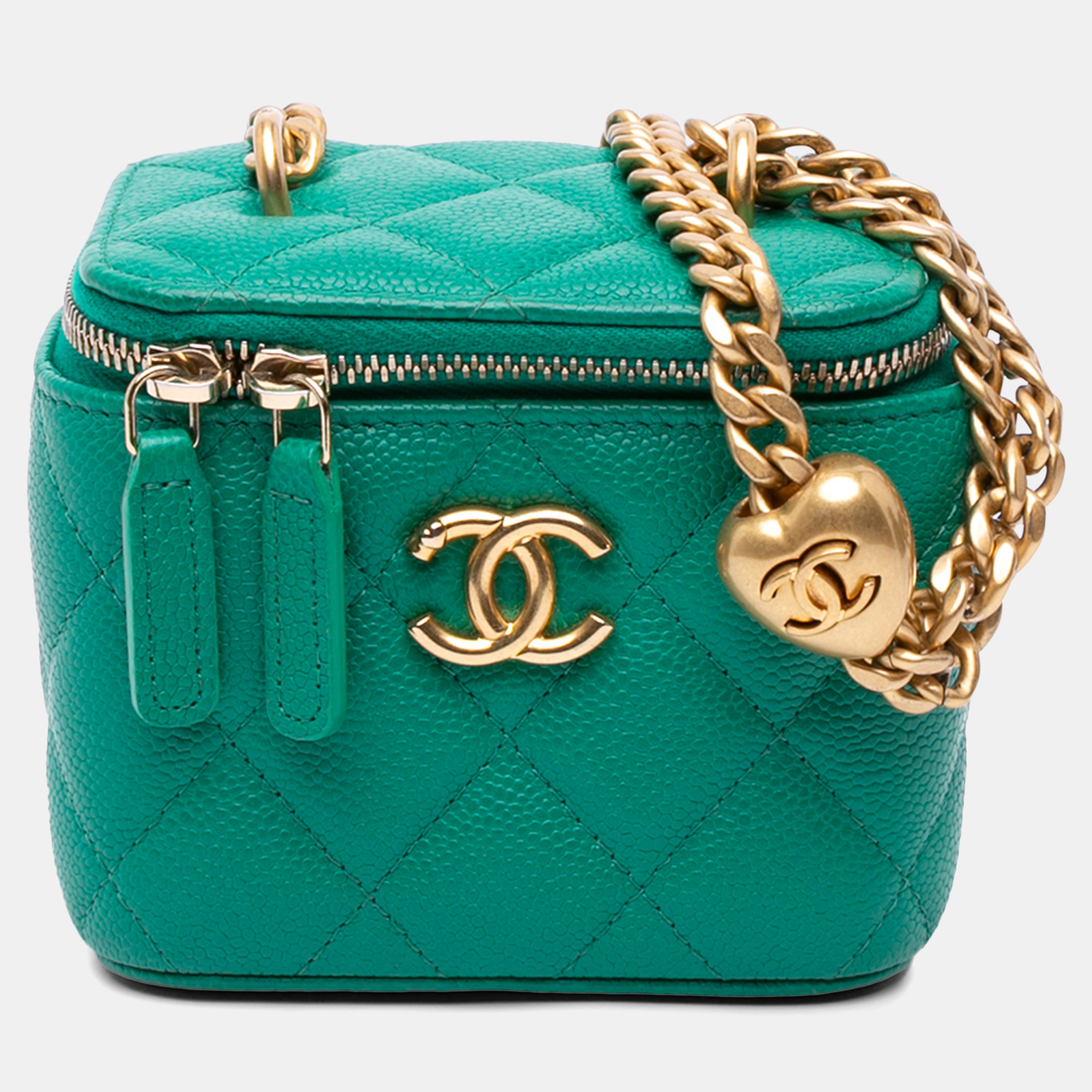

Chanel Green Mini Quilted Caviar CC Sweetheart Vanity Case with Chain