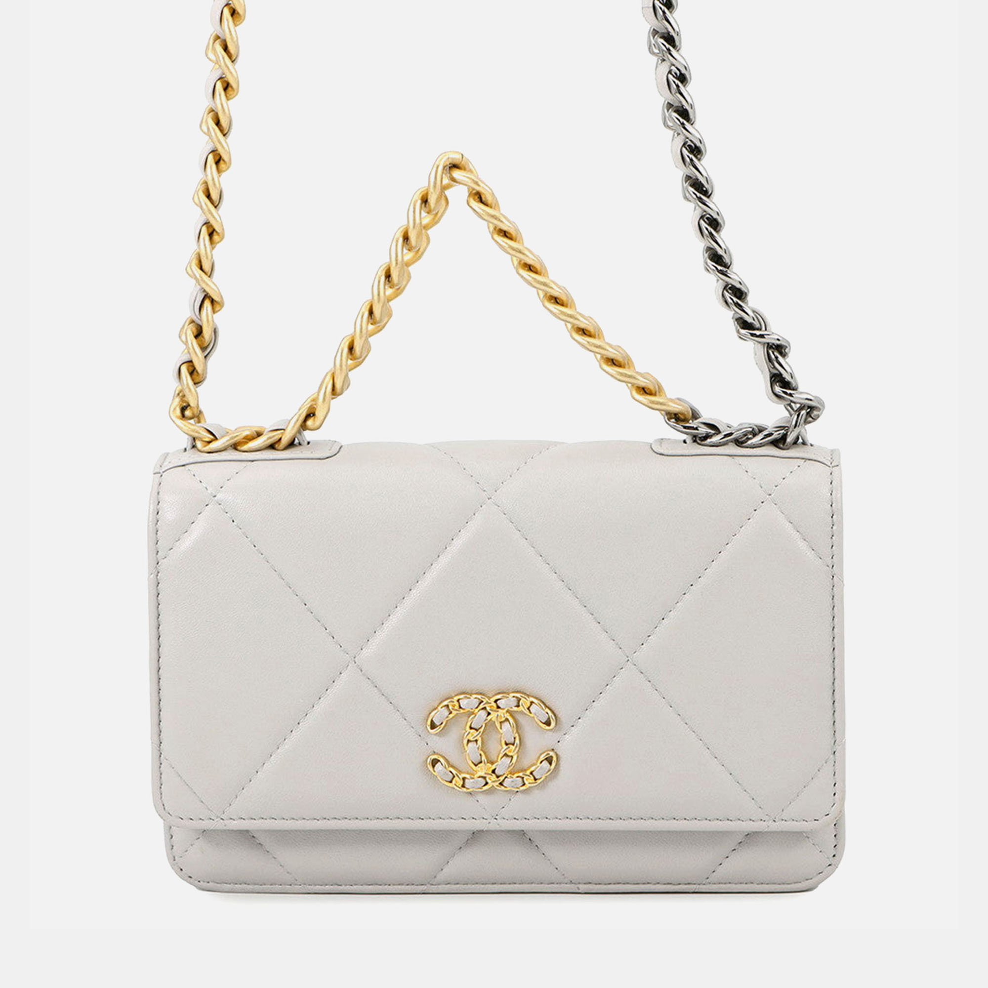 

Chanel Chanel19 Chain Wallet Gray Lambskin, Grey