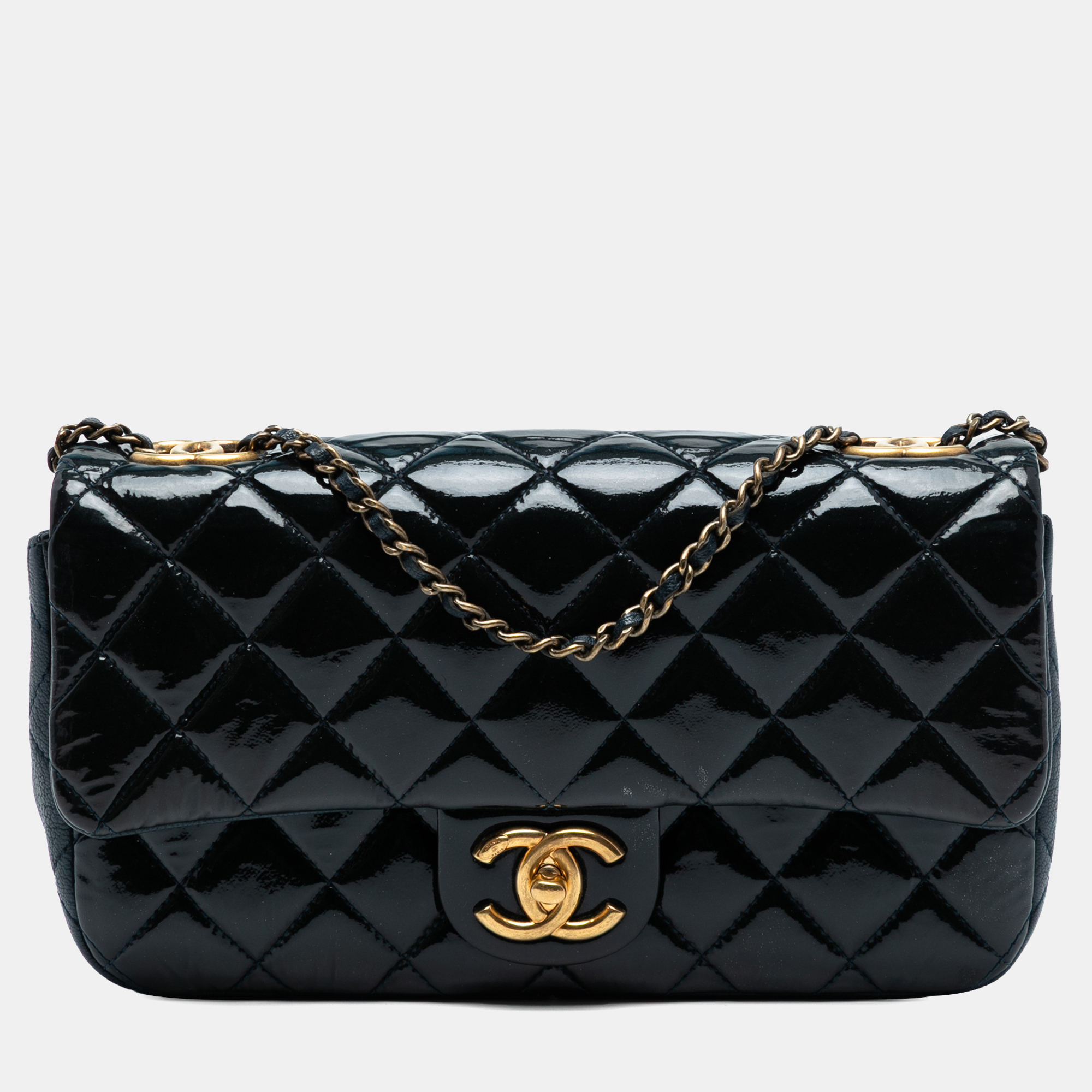 

Chanel Navy Blue Paris-Salzburg Medium Patent Goatskin CC Eyelet Flap