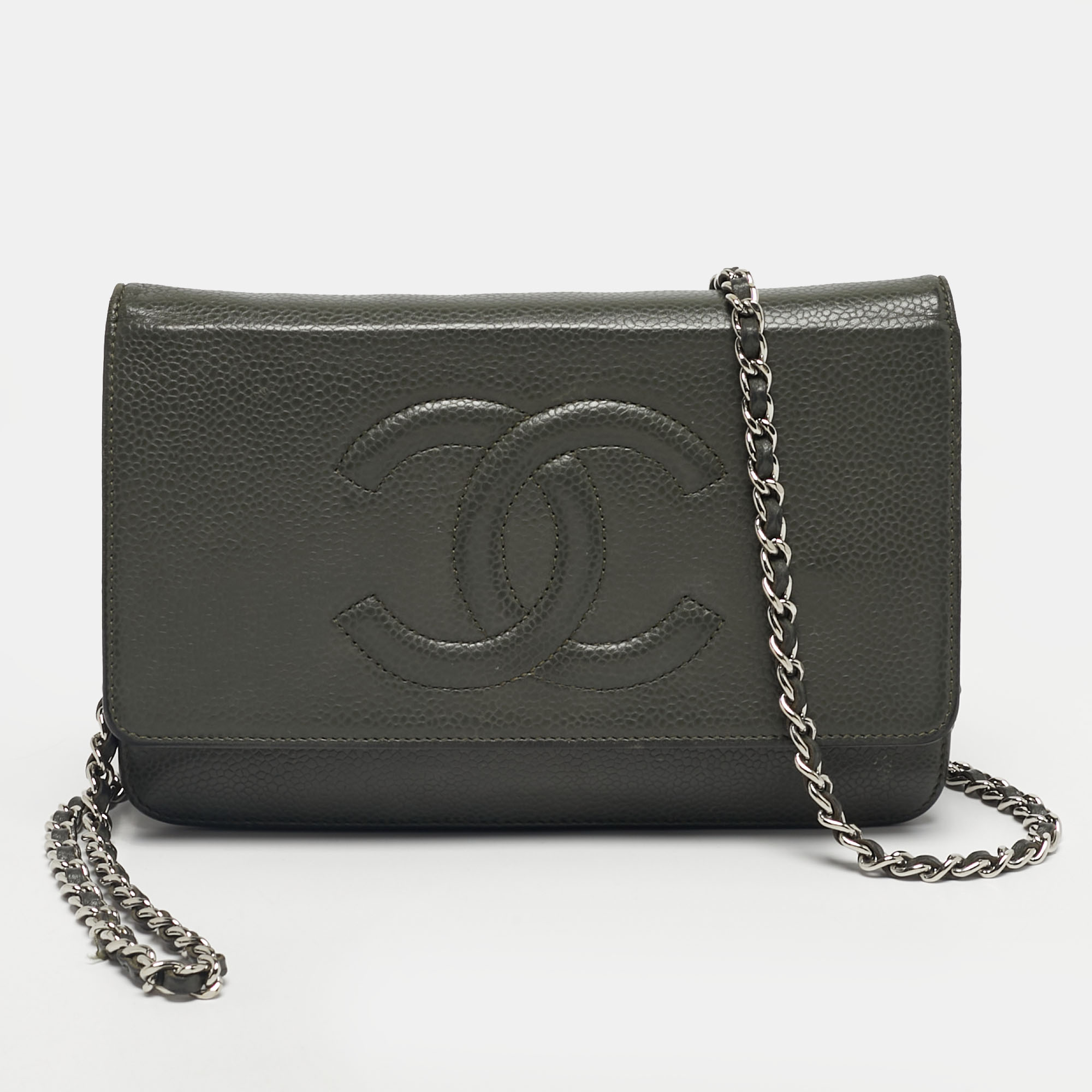 

Chanel Grey Caviar Leather CC Wallet On Chain