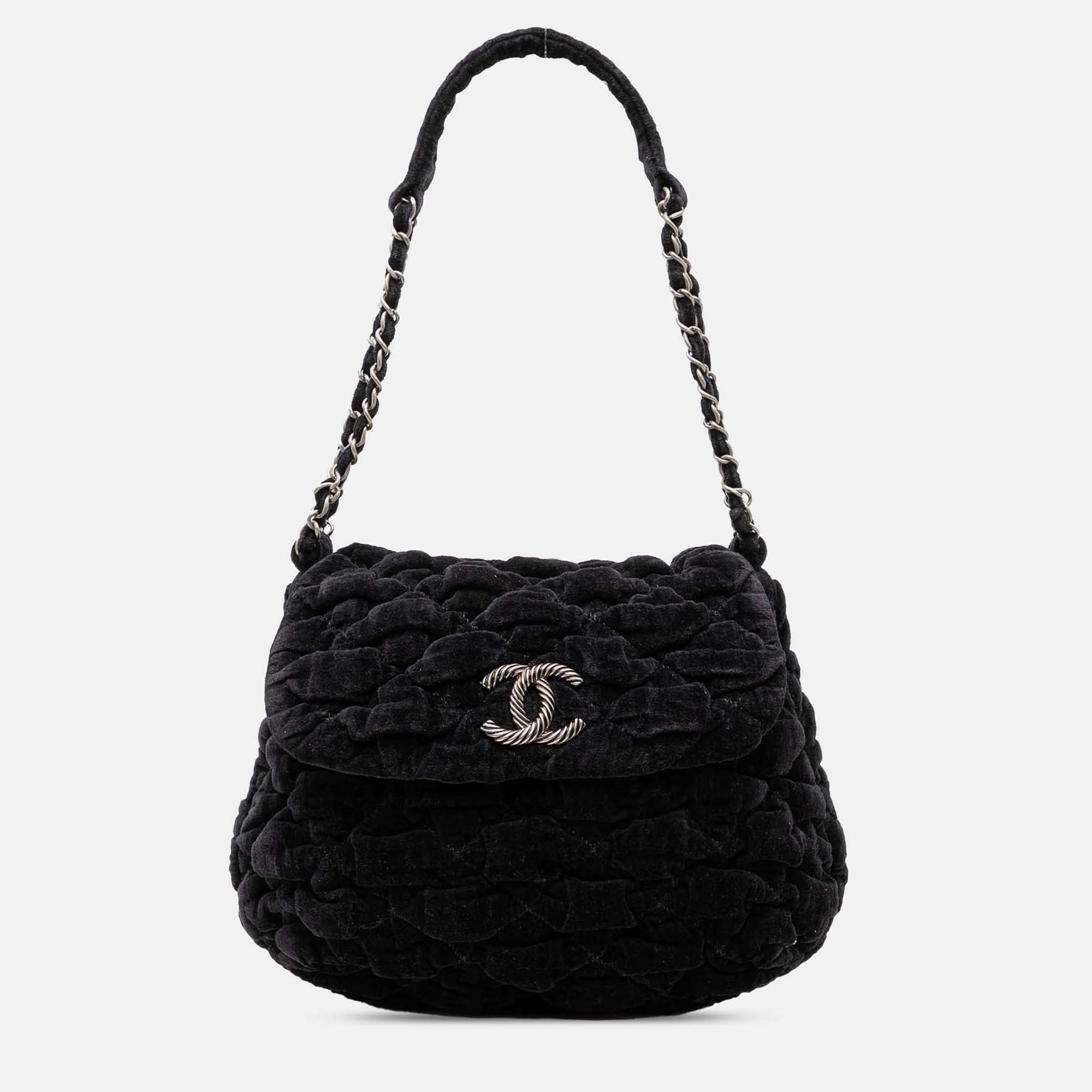 Pre-owned Chanel Black Paris Moscou Bubble Quilted Velvet Flap