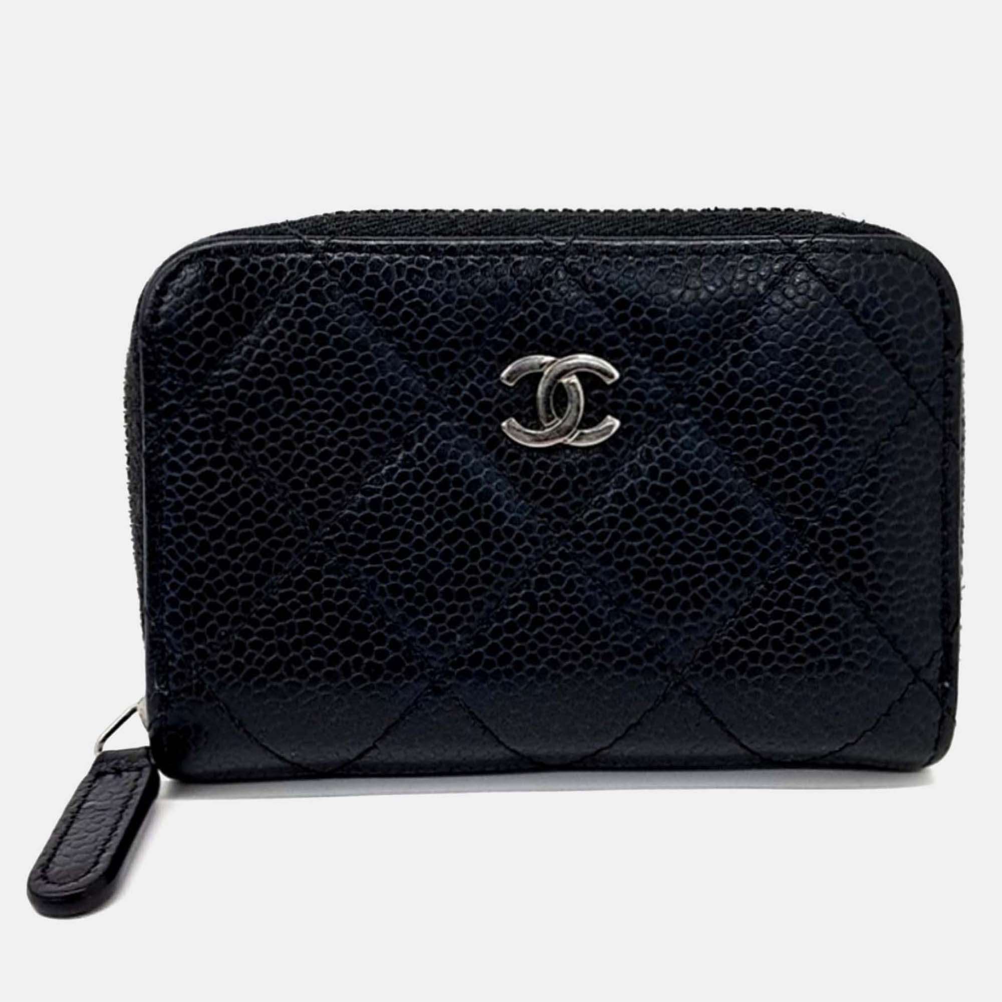 

Chanel Black Leather Caviar Card Holder