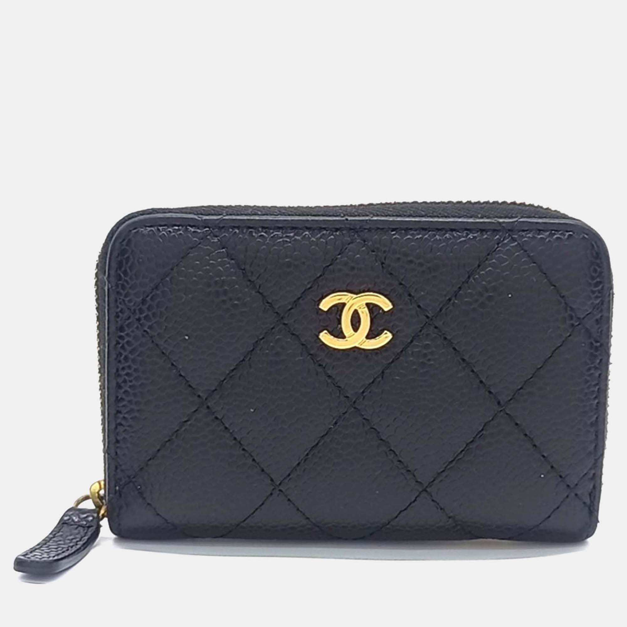 

Chanel Black Caviar Leather Caviar Card Holder