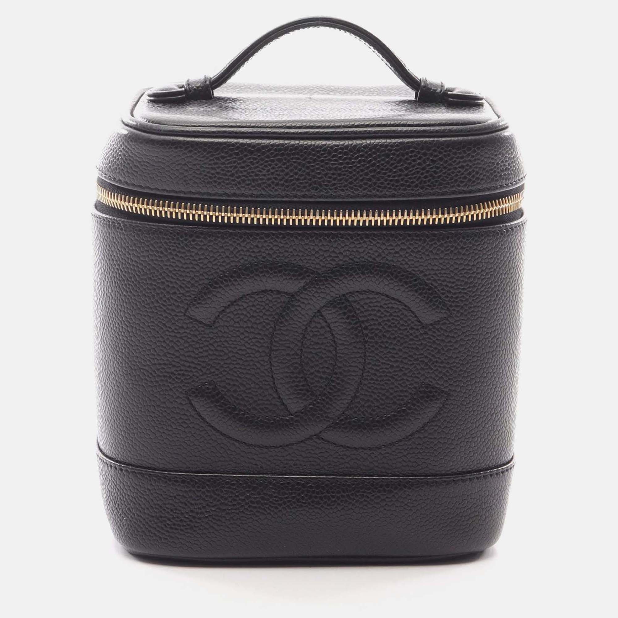 Pre-owned Chanel Cc Black Leather Vanity Clutch