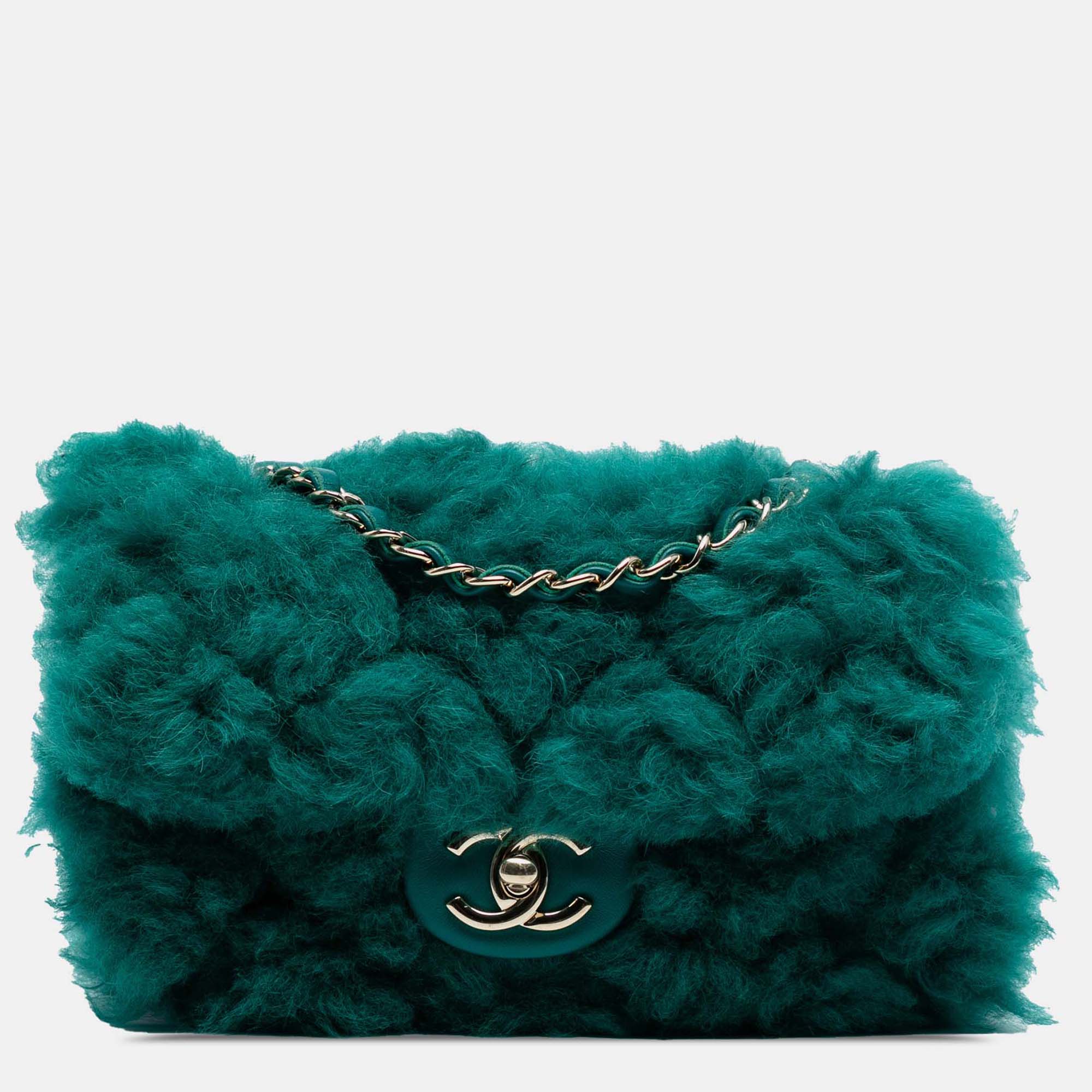 

Chanel Green Small CC Shearling Single Flap