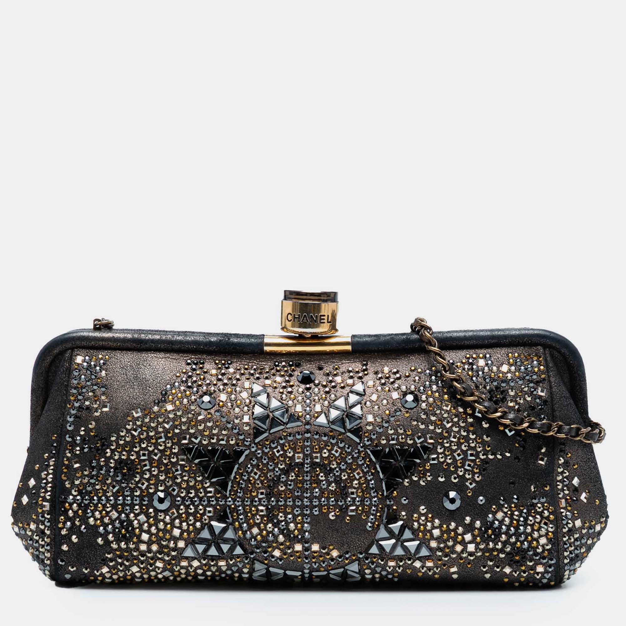 

Chanel Black CC Glitter Lambskin Studded Frame Clutch on Chain