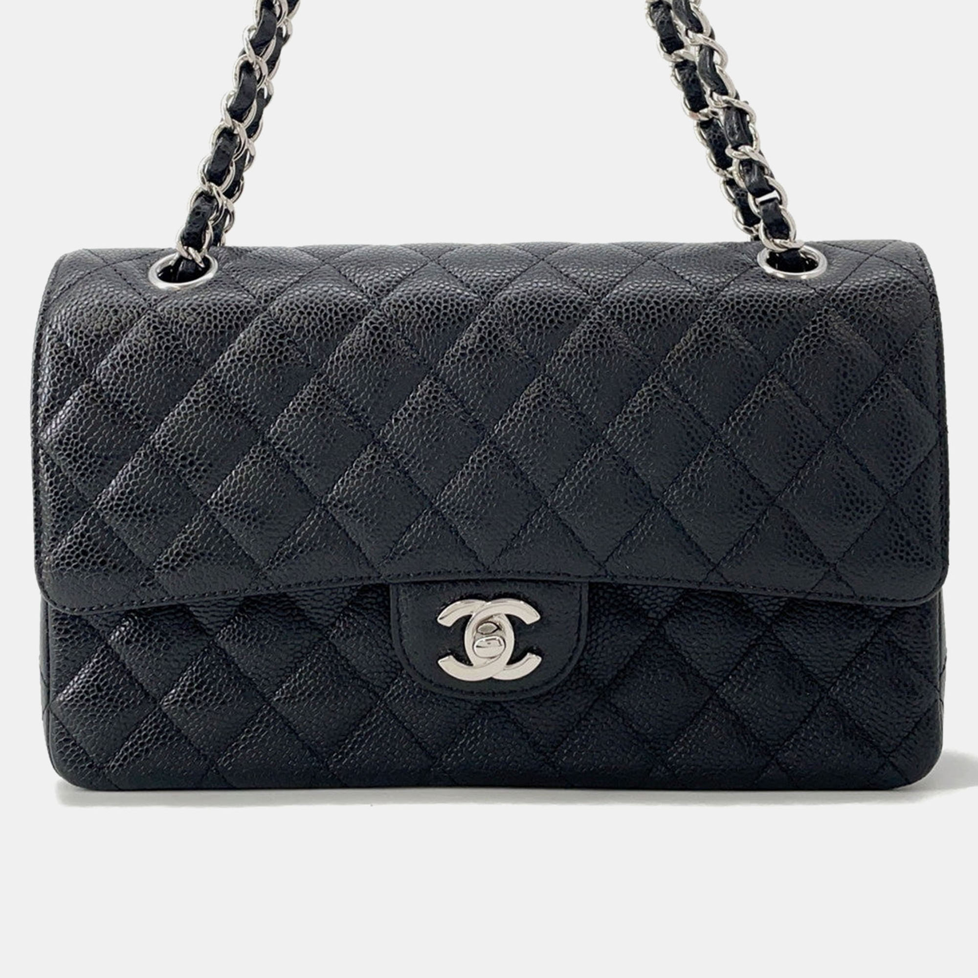 

Chanel Matelasse W Flap Chain shoulder Bag Black Caviar Leather Size