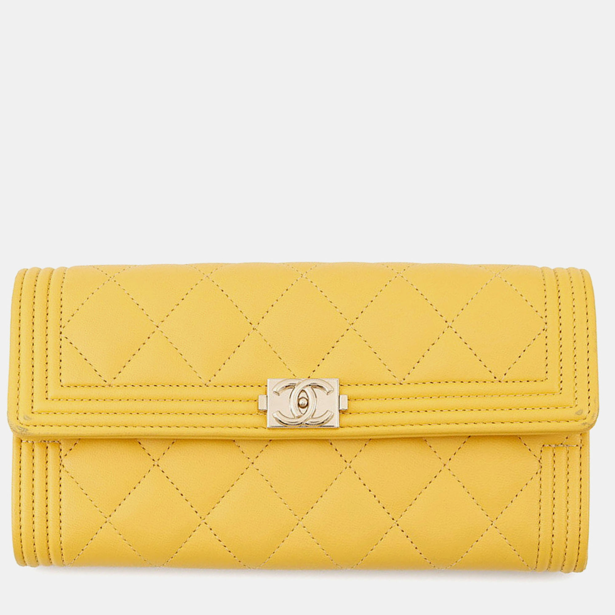 

Chanel Boy Chanel Long Wallet Yellow Lambskin