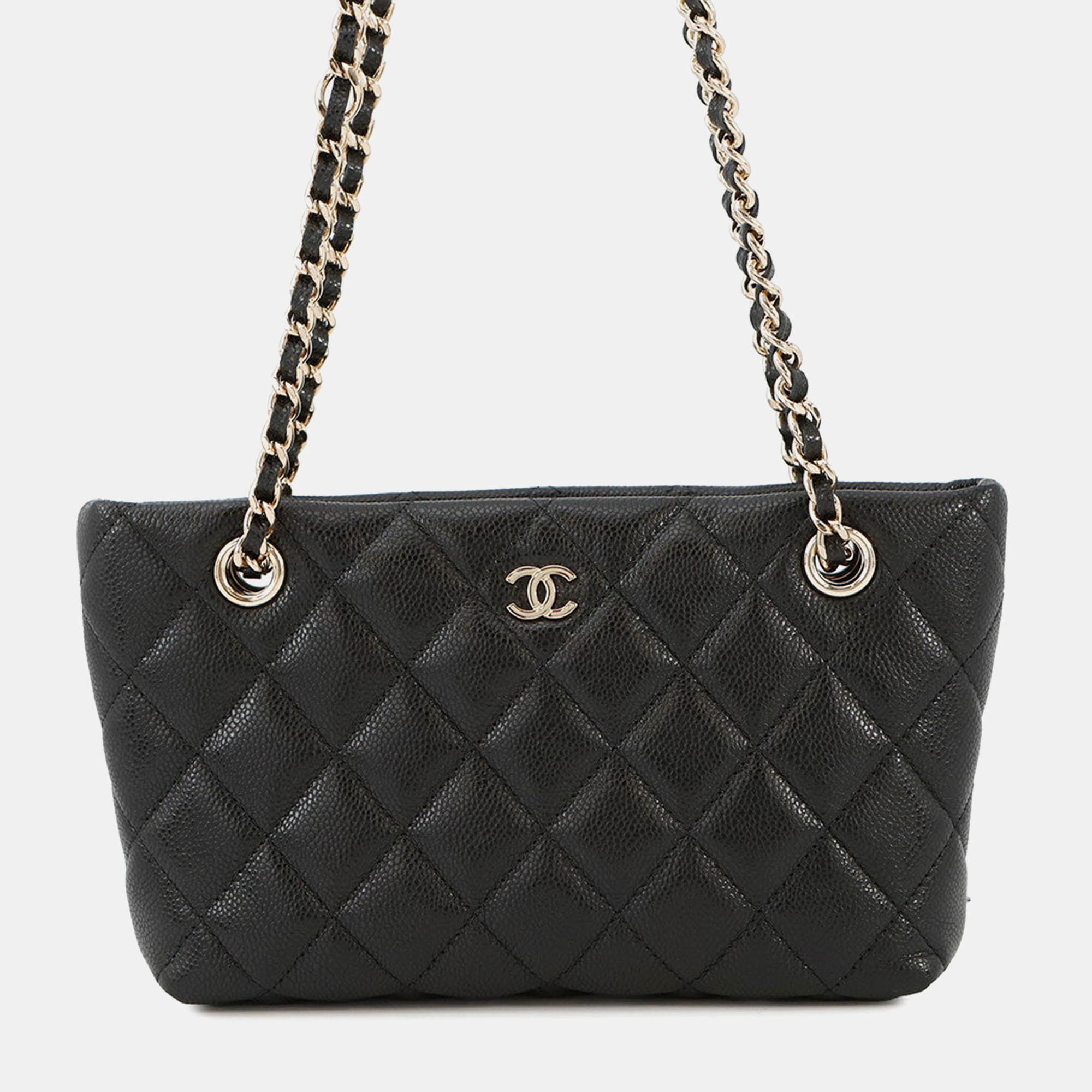 

Chanel Matelasse Chain shoulder Bag Timeless Classics Line Black Caviar Leather