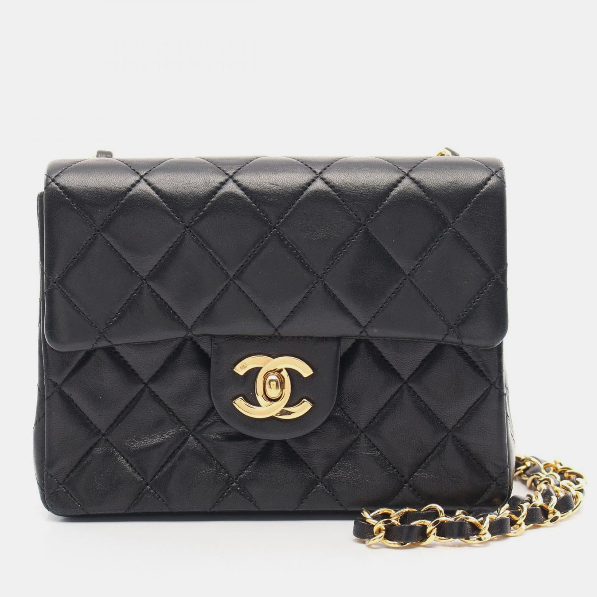 

Chanel Matelasse Chain Crossbody Shoulder Bag Lambskin Black