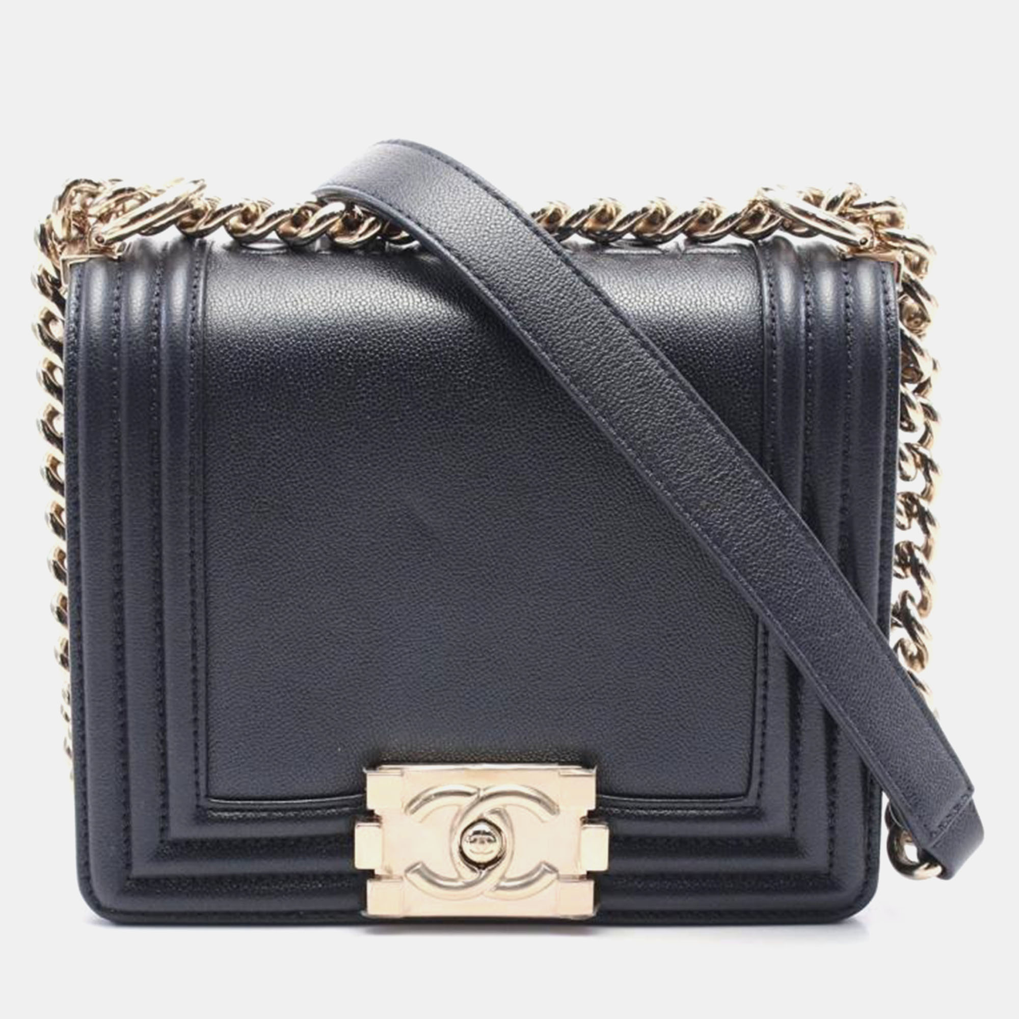 

Chanel Boy Chanel 2Way Chain Shoulder Bag Leather Navy, Navy blue