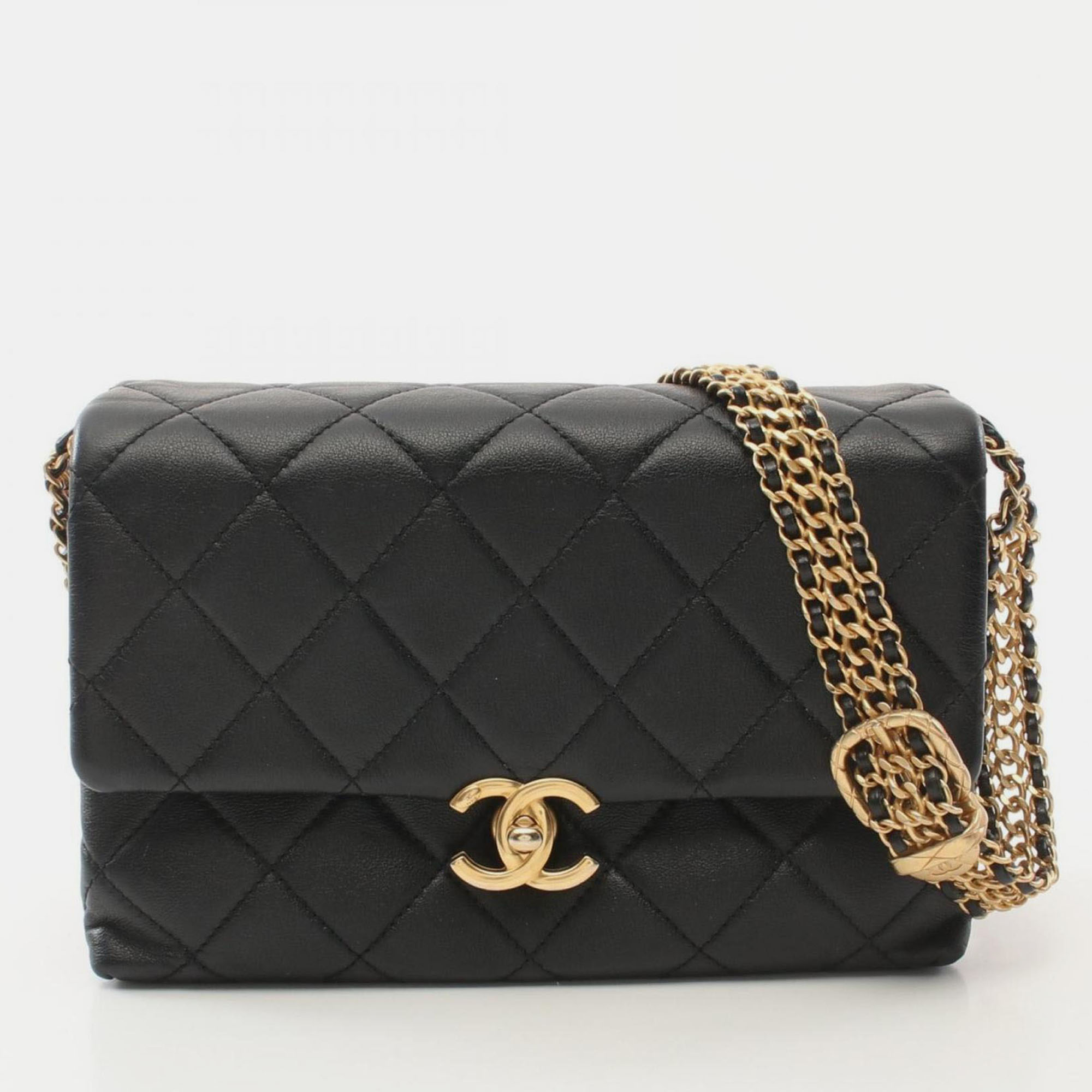 

Chanel Matelasse Shoulder Bag Lambskin (Sheepskin) Black