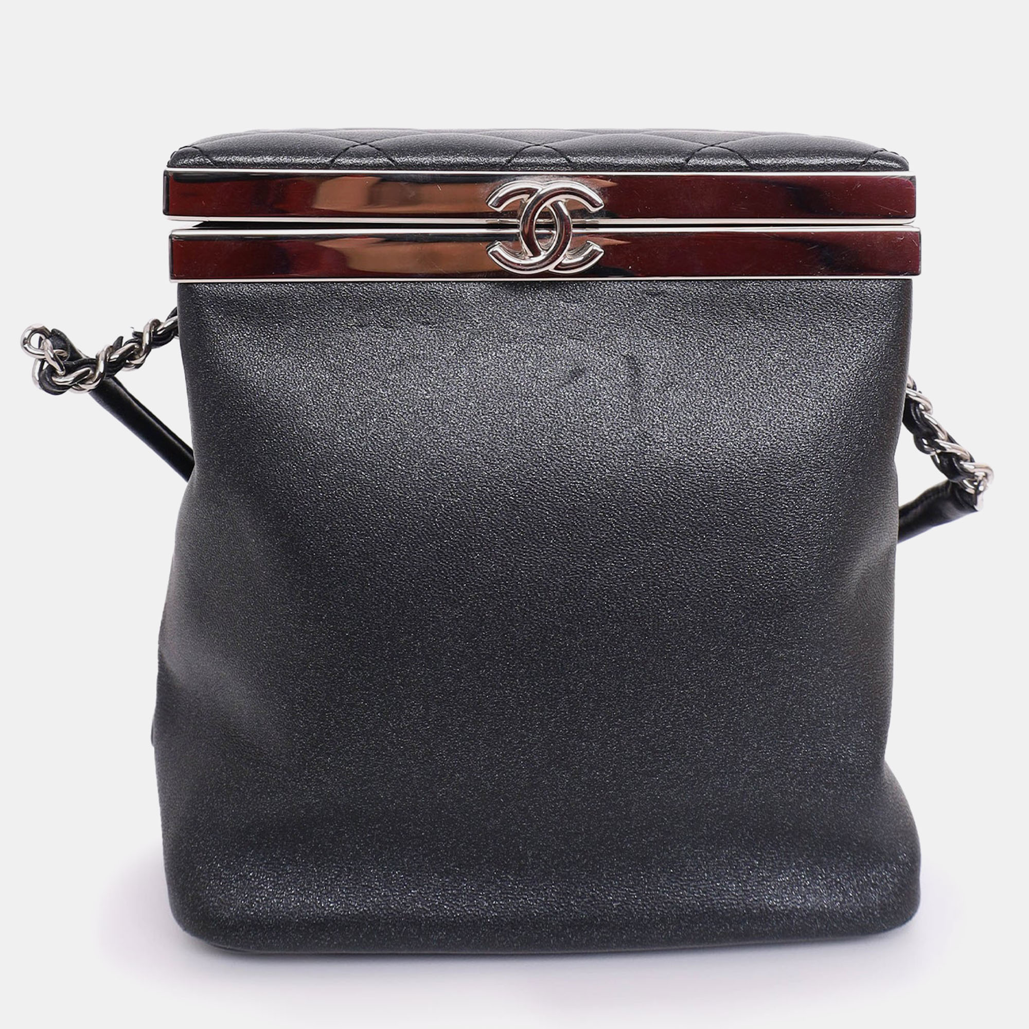 

Chanel 2016-17 Black Lambskin Quilted CC Vanity With Strap