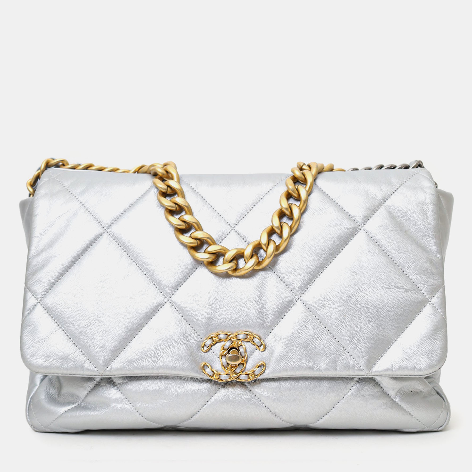 Pre-owned Chanel Silver Leather Maxi 19 Flap