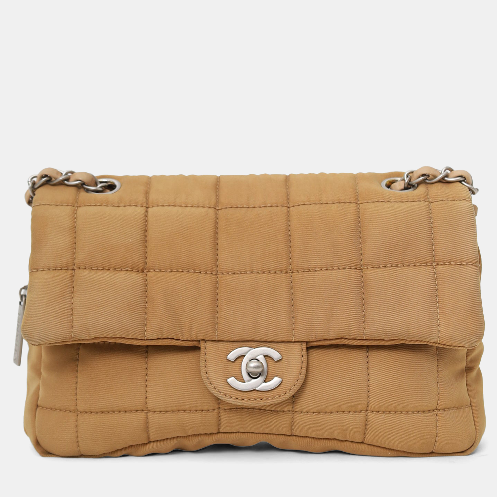 

Chanel Brown Chocolate Bar Turn Lock Shoulder Bag