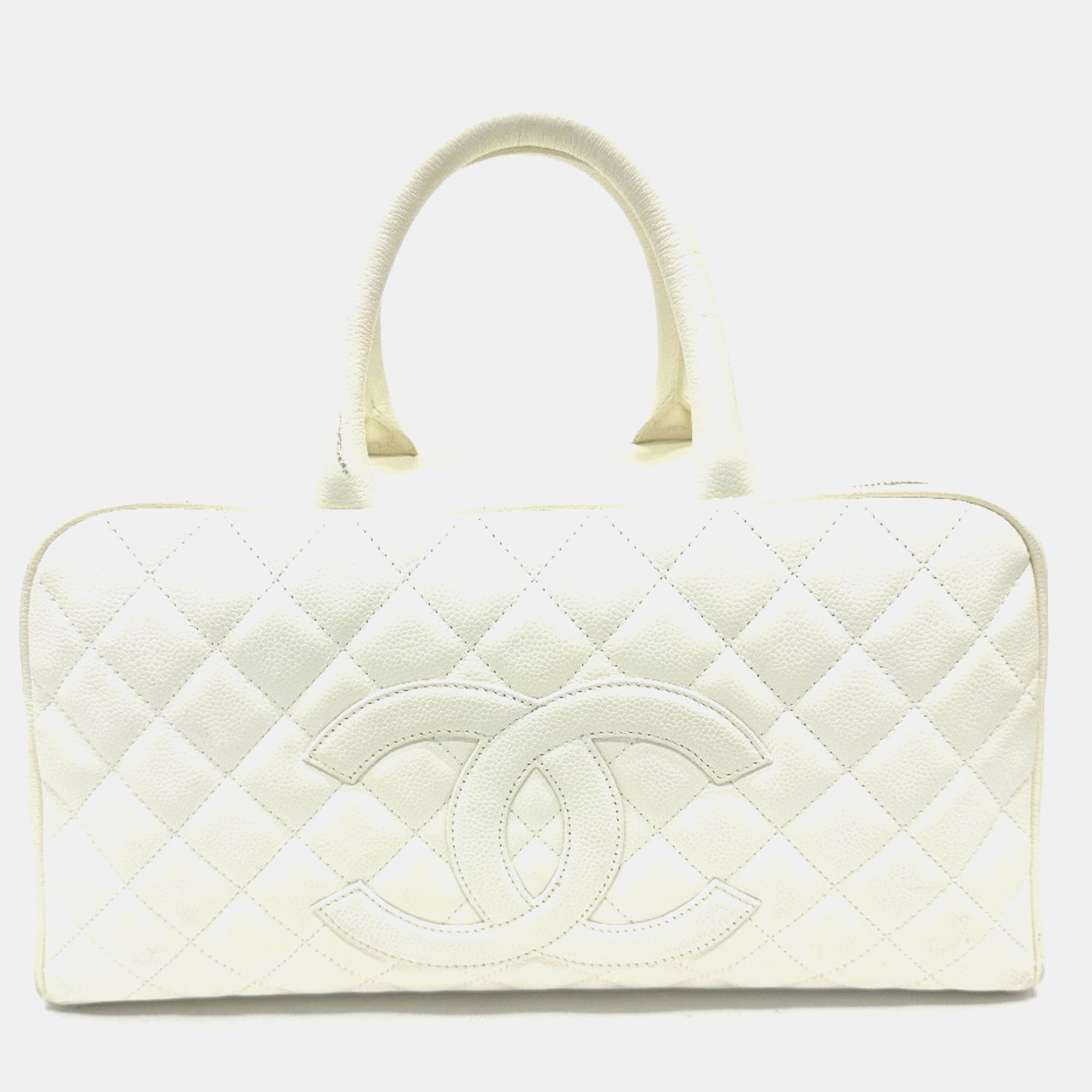 

Chanel Cc Mark Quilted Matelasse Bag Hand Bag White