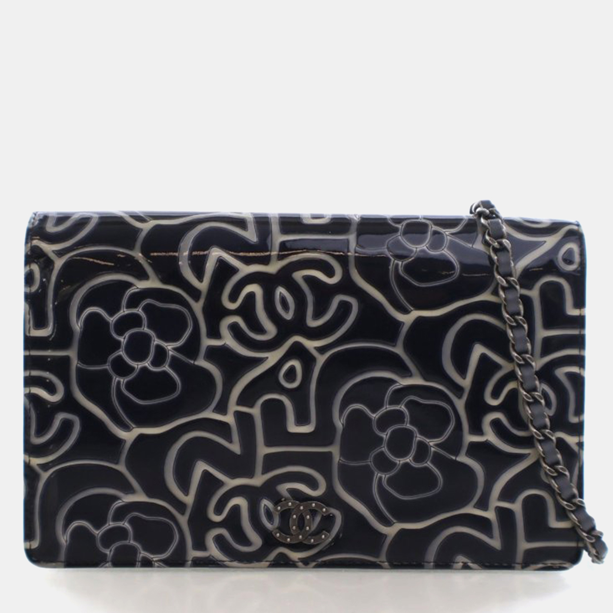 

Chanel Patent Camellia Embossed Wallet On Chain, Blue